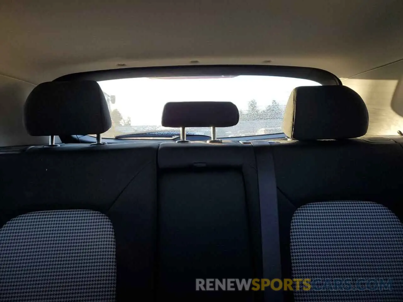 10 fotografías del automóvil dañado KM8K22AA3LU475852 HYUNDAI KONA 2020