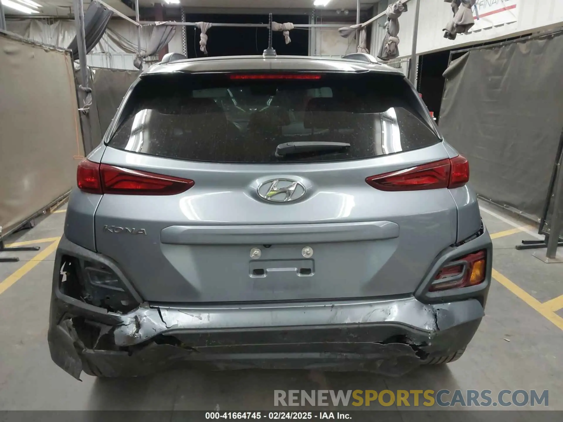 16 fotografías del automóvil dañado KM8K22AA5LU440441 HYUNDAI KONA 2020