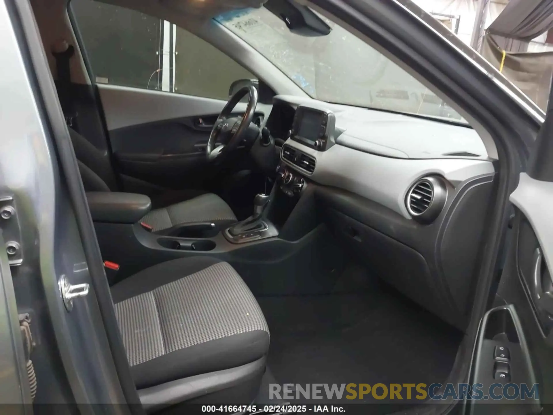5 fotografías del automóvil dañado KM8K22AA5LU440441 HYUNDAI KONA 2020