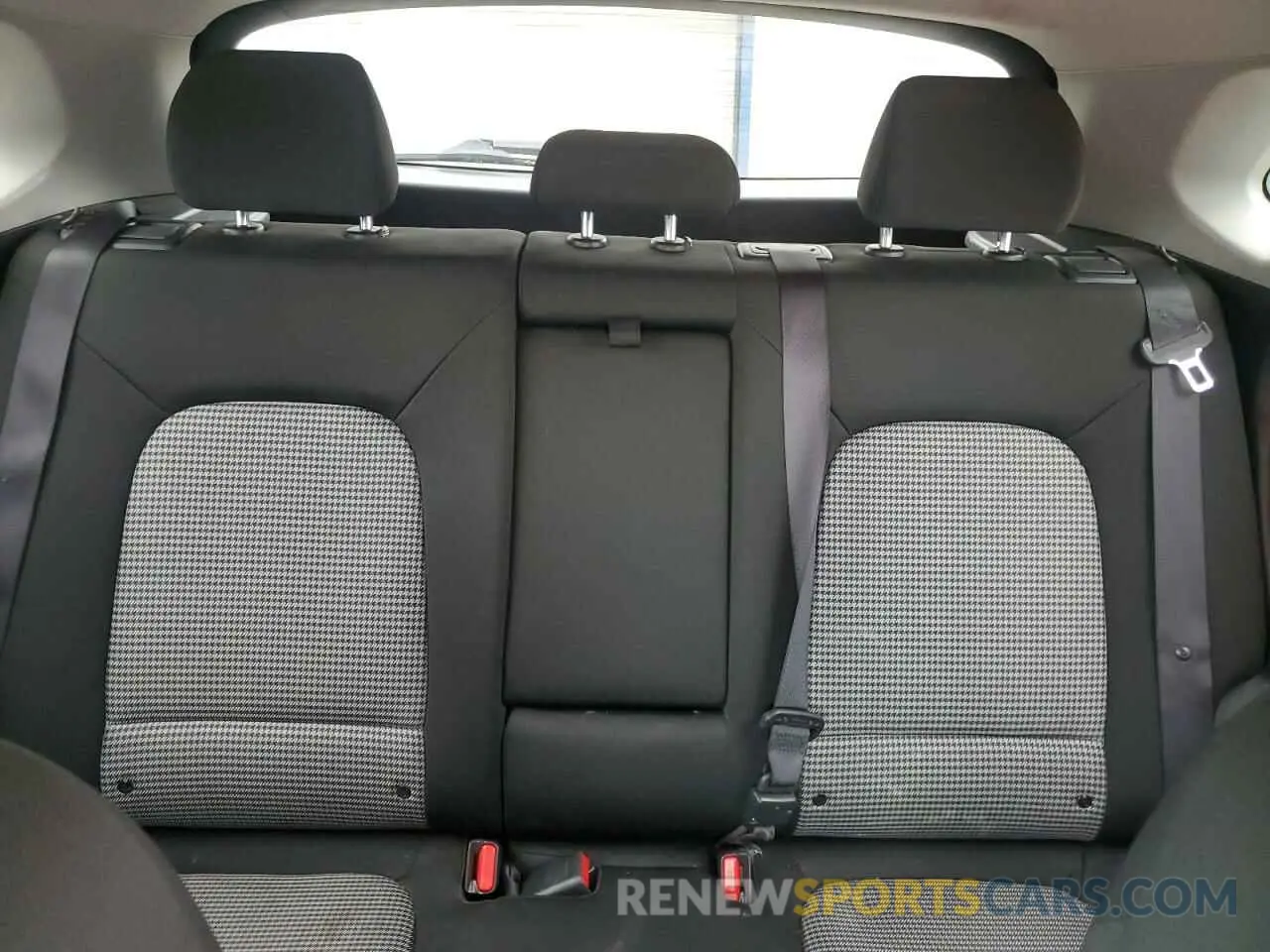 10 fotografías del automóvil dañado KM8K22AA5LU483144 HYUNDAI KONA 2020