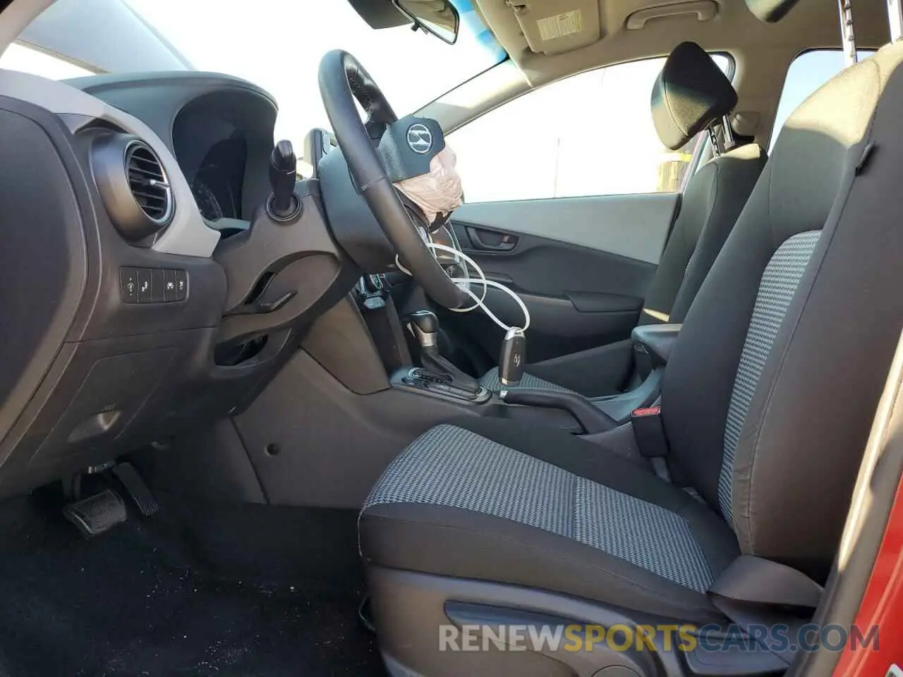 7 fotografías del automóvil dañado KM8K22AA6LU490524 HYUNDAI KONA 2020