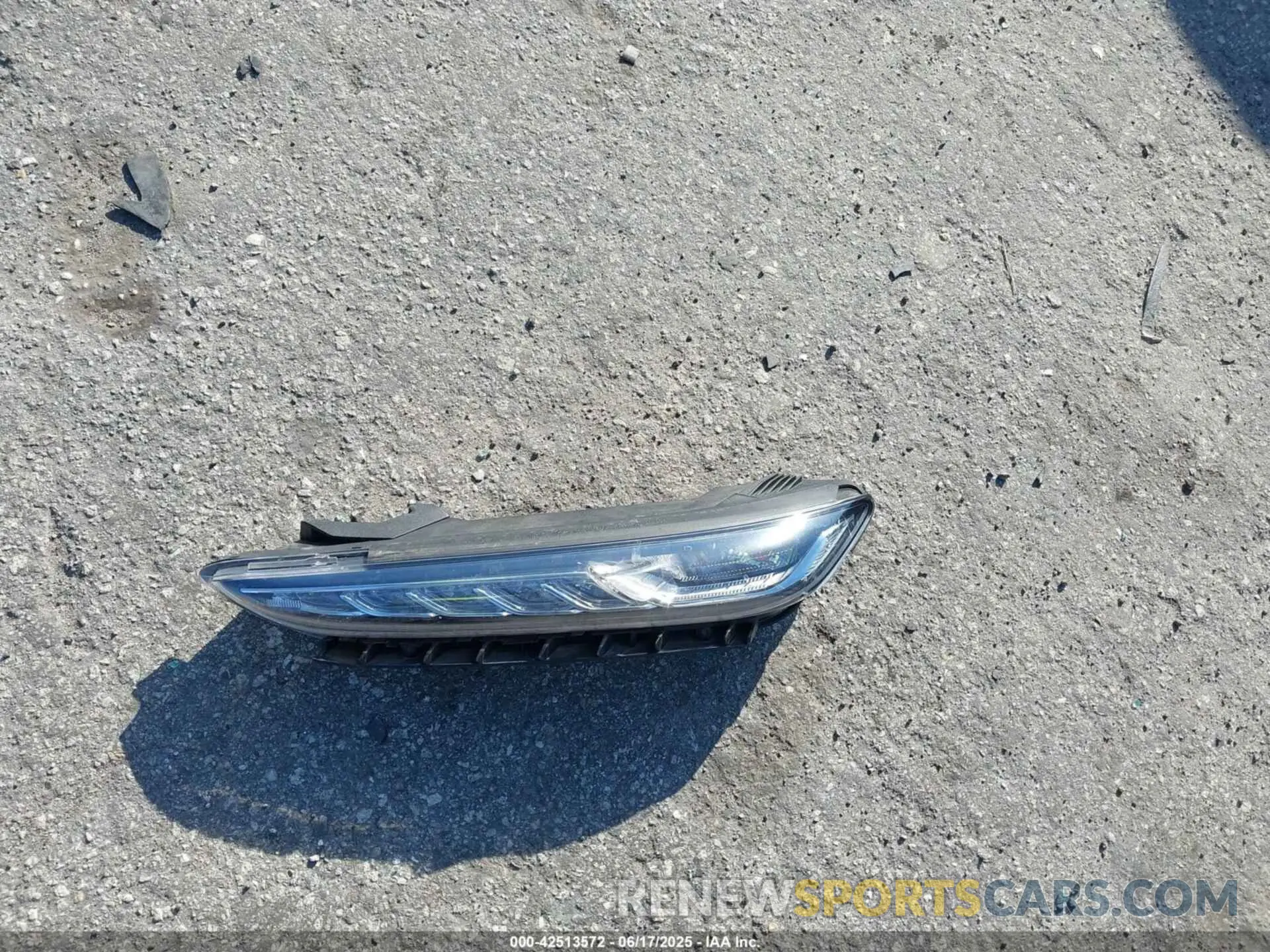 11 fotografías del automóvil dañado KM8K22AA6LU509086 HYUNDAI KONA 2020