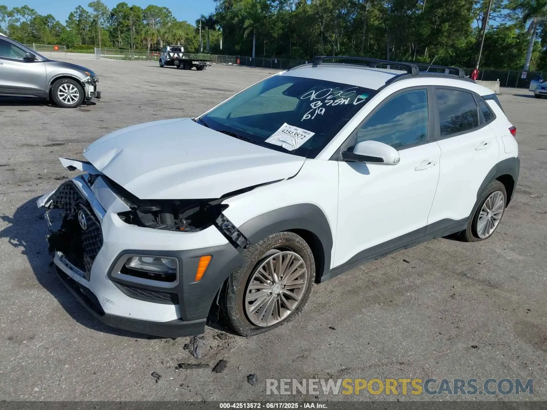 2 fotografías del automóvil dañado KM8K22AA6LU509086 HYUNDAI KONA 2020