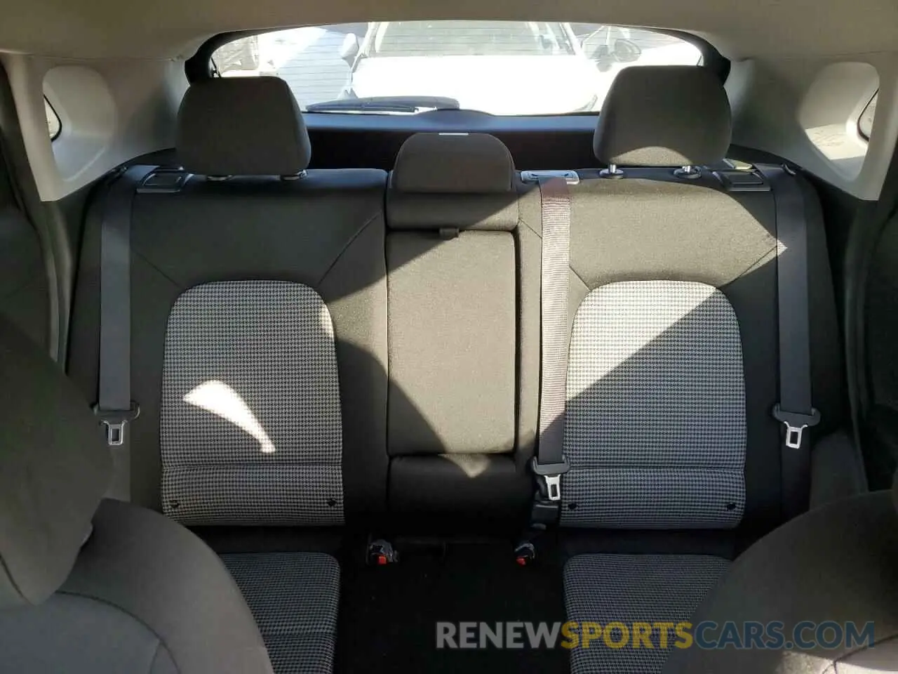 10 fotografías del automóvil dañado KM8K22AA8LU590284 HYUNDAI KONA 2020