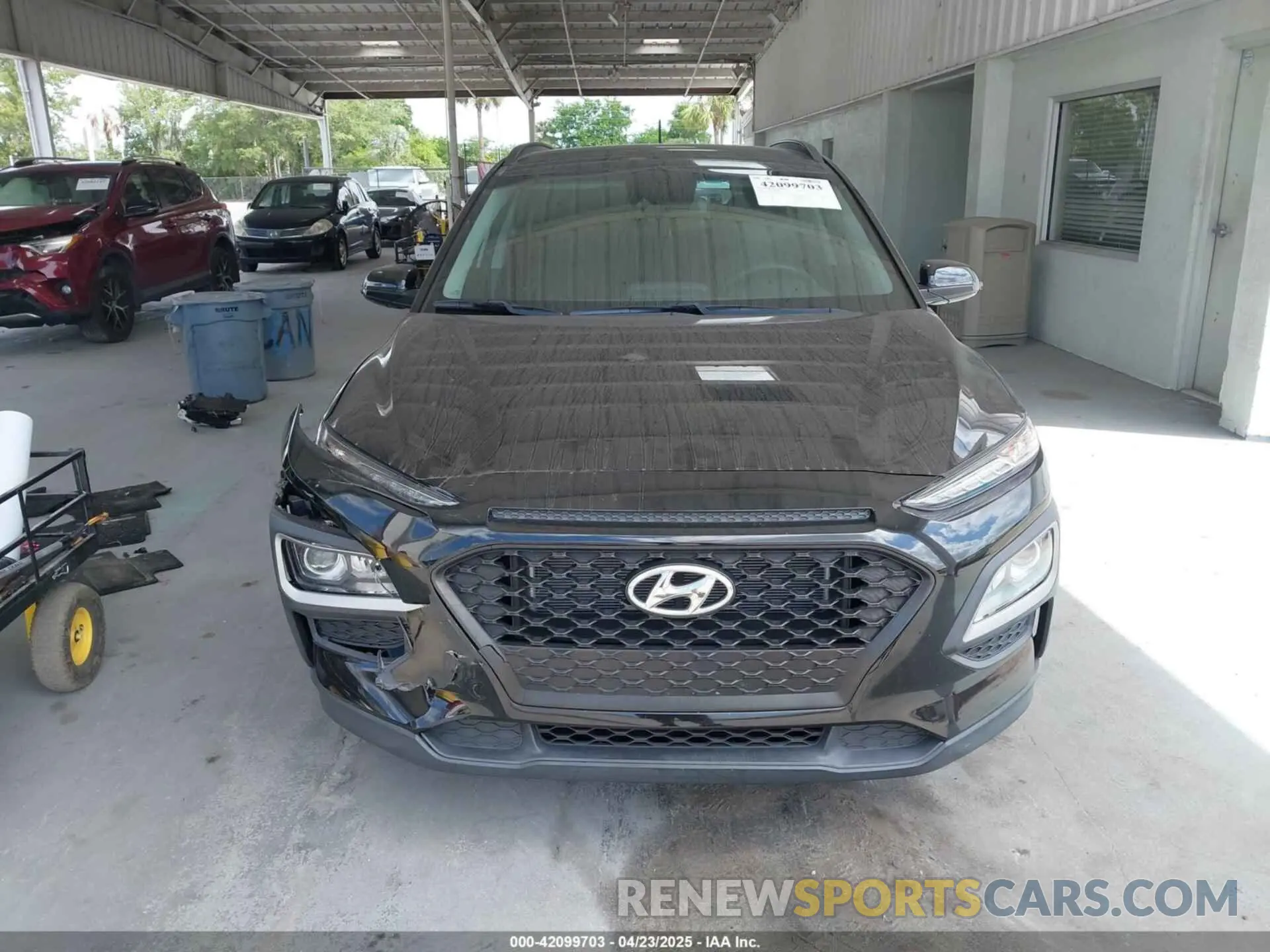 11 fotografías del automóvil dañado KM8K22AA9LU448641 HYUNDAI KONA 2020
