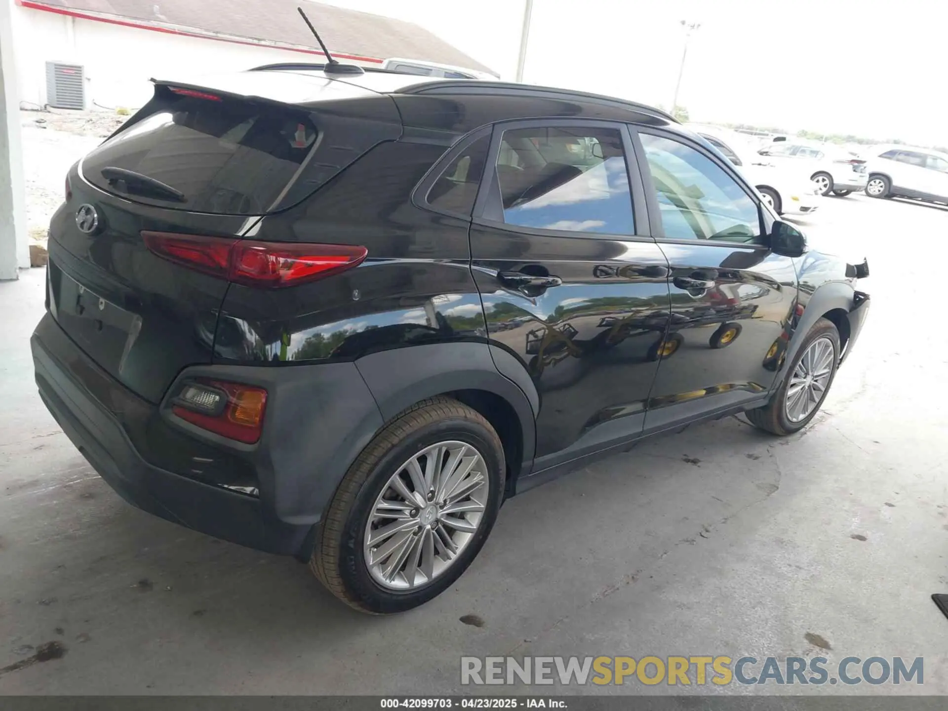 4 fotografías del automóvil dañado KM8K22AA9LU448641 HYUNDAI KONA 2020