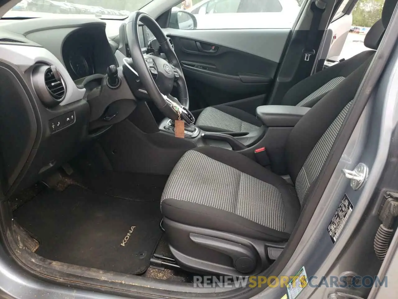 7 fotografías del automóvil dañado KM8K22AAXLU513058 HYUNDAI KONA 2020
