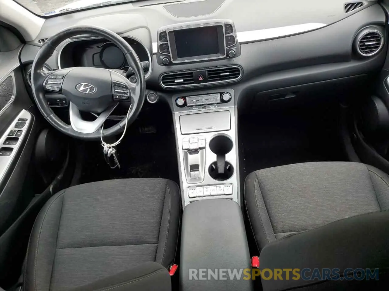 8 fotografías del automóvil dañado KM8K23AG6LU067517 HYUNDAI KONA 2020