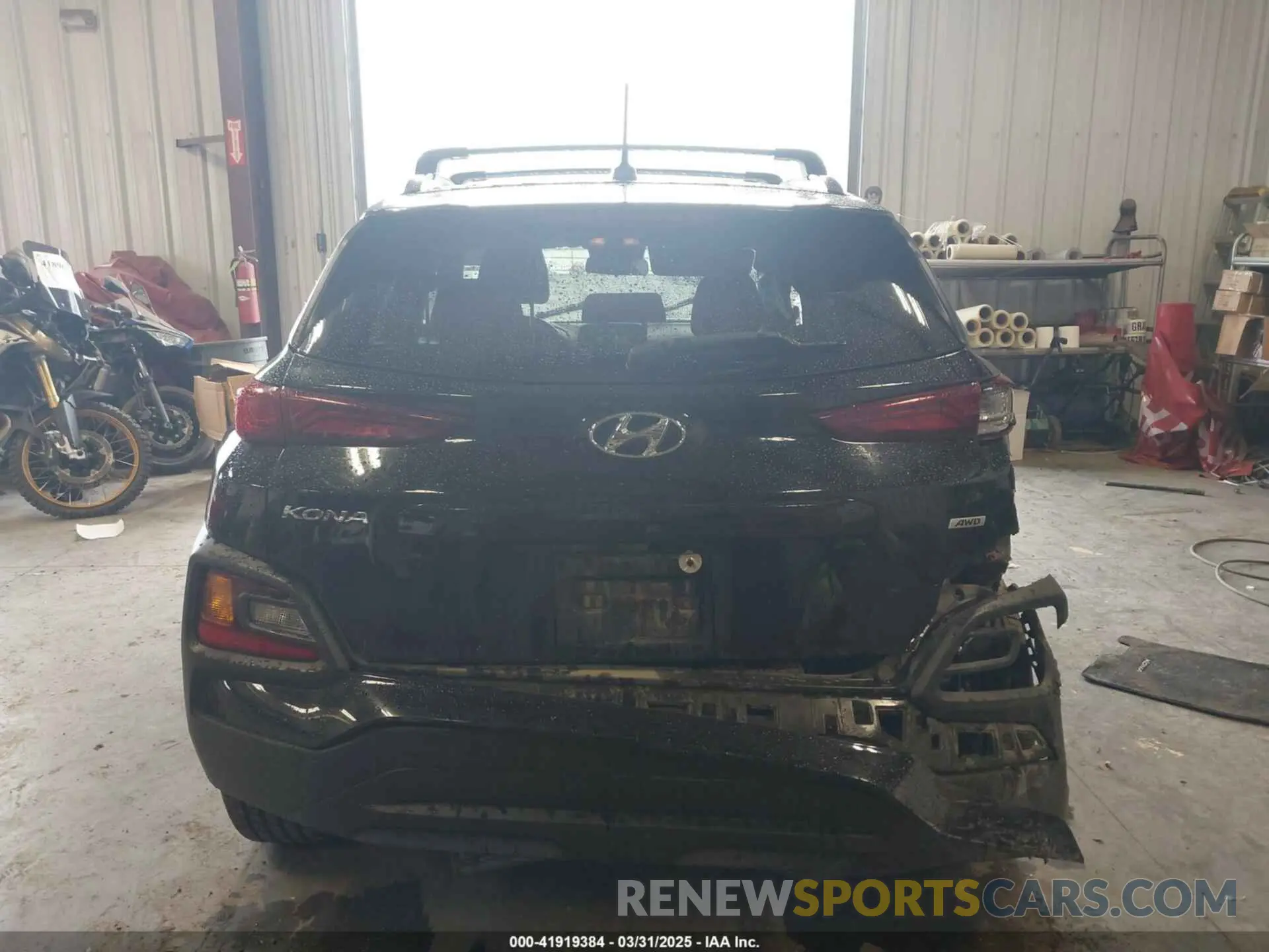 17 fotografías del automóvil dañado KM8K2CAA1LU404445 HYUNDAI KONA 2020