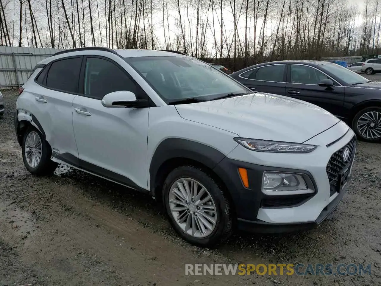 4 fotografías del automóvil dañado KM8K2CAA1LU591637 HYUNDAI KONA 2020