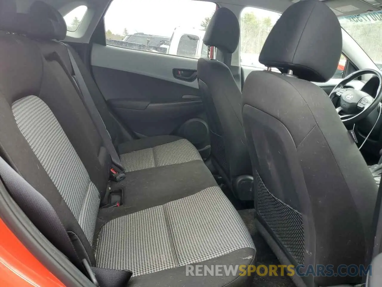 11 fotografías del automóvil dañado KM8K2CAA2LU588083 HYUNDAI KONA 2020