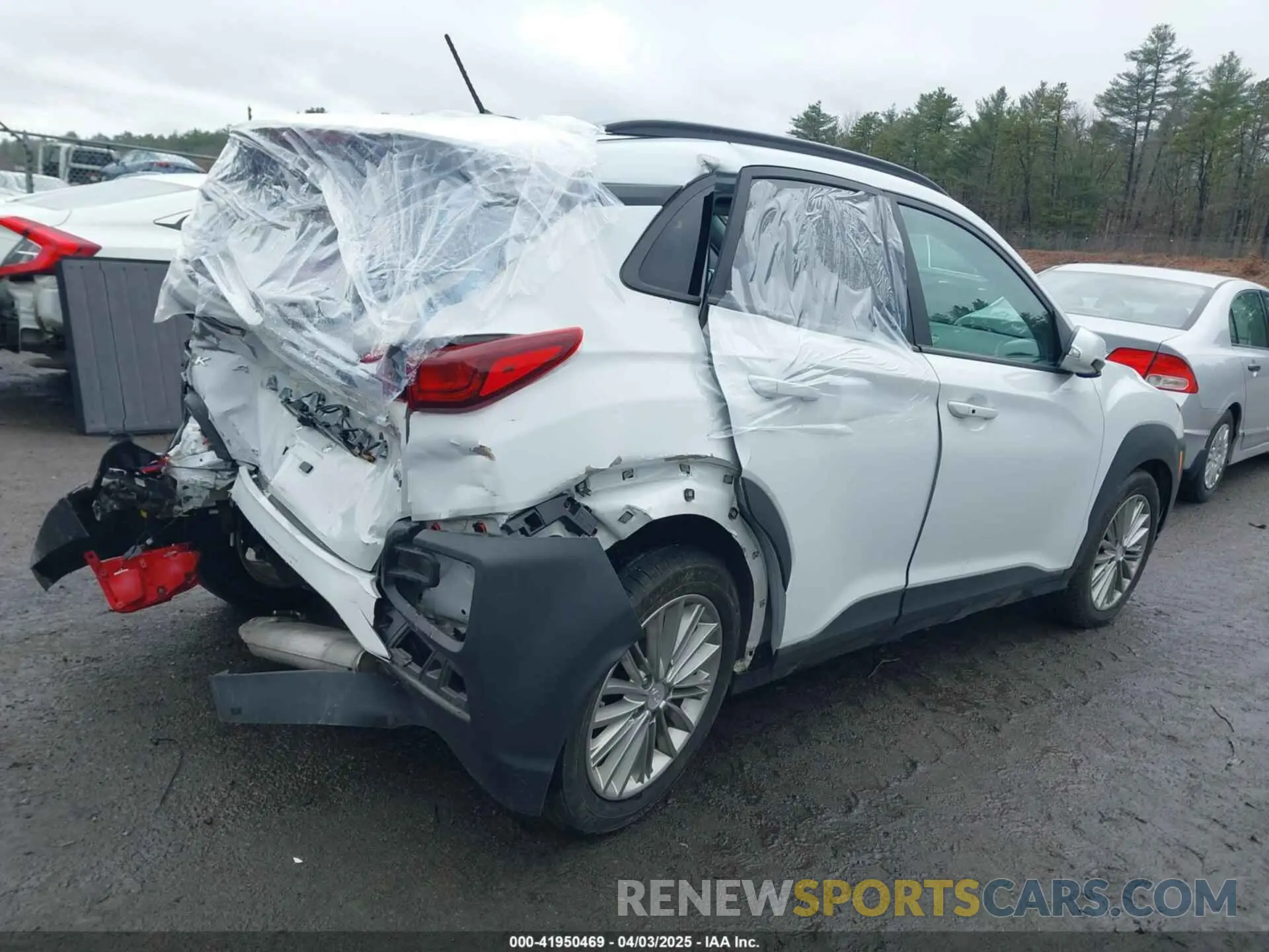 4 fotografías del automóvil dañado KM8K2CAA4LU498367 HYUNDAI KONA 2020