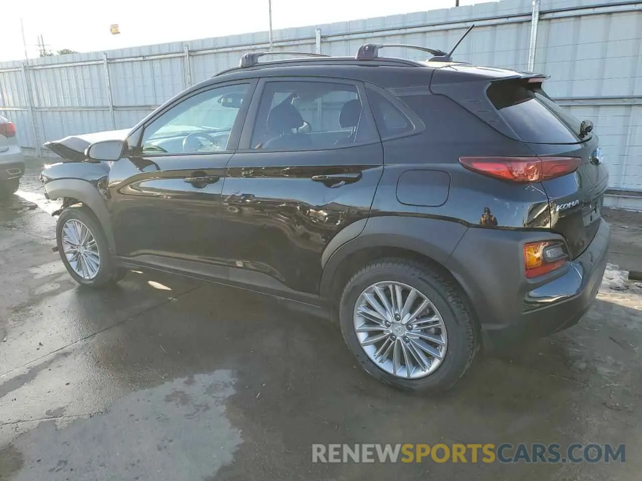 2 fotografías del automóvil dañado KM8K2CAA6LU470232 HYUNDAI KONA 2020