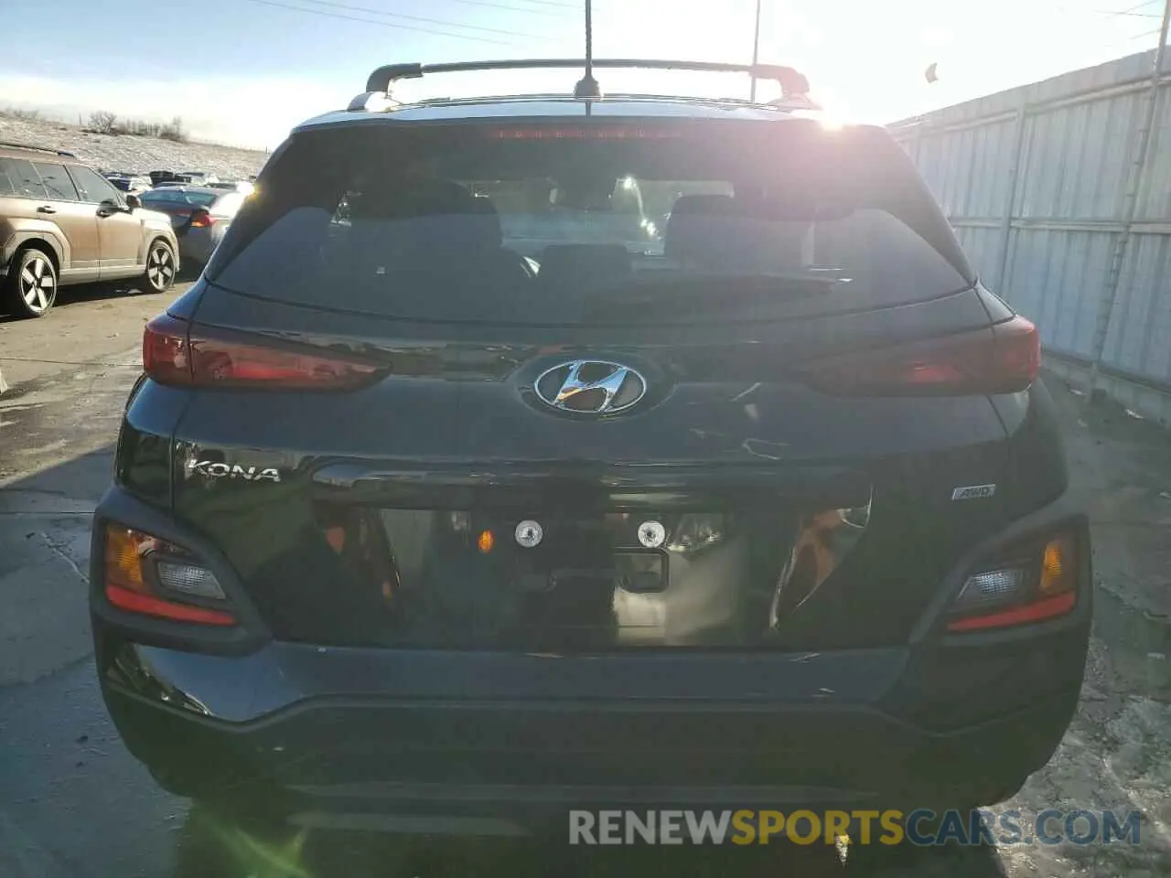 6 fotografías del automóvil dañado KM8K2CAA6LU470232 HYUNDAI KONA 2020
