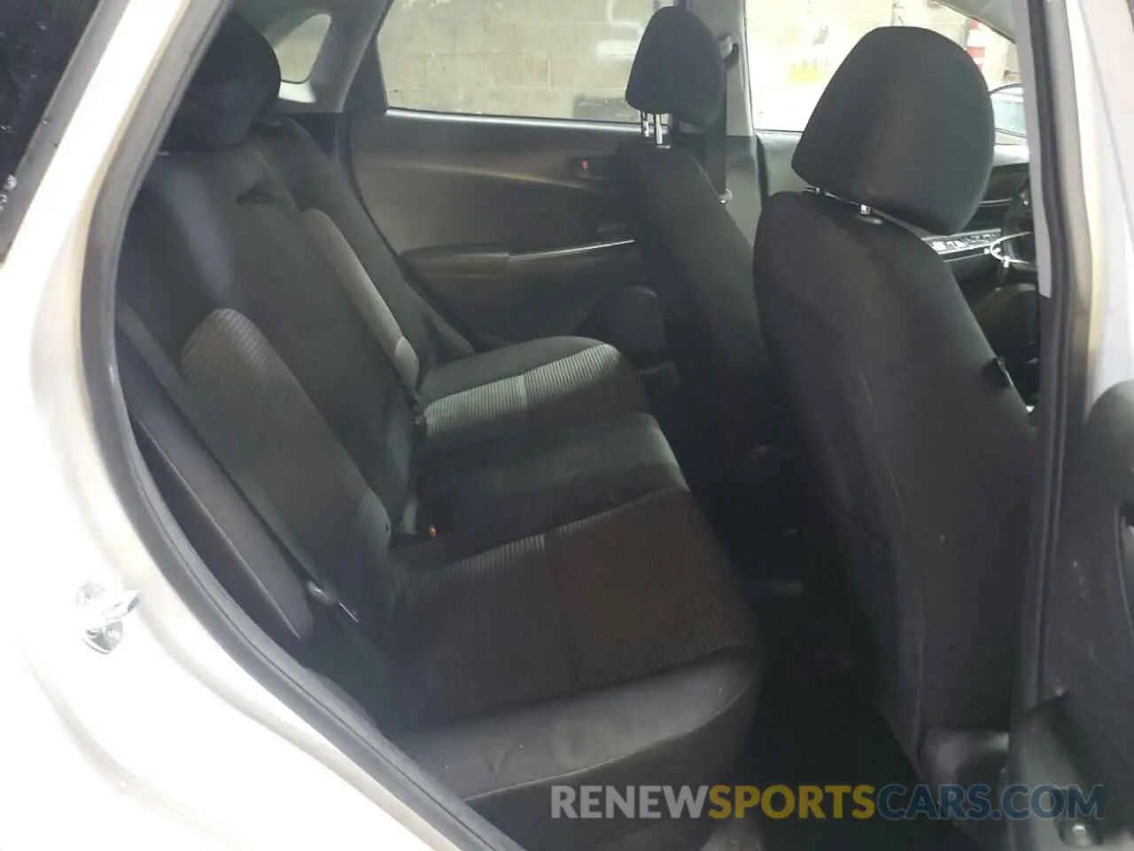 11 fotografías del automóvil dañado KM8K2CAA7LU498377 HYUNDAI KONA 2020