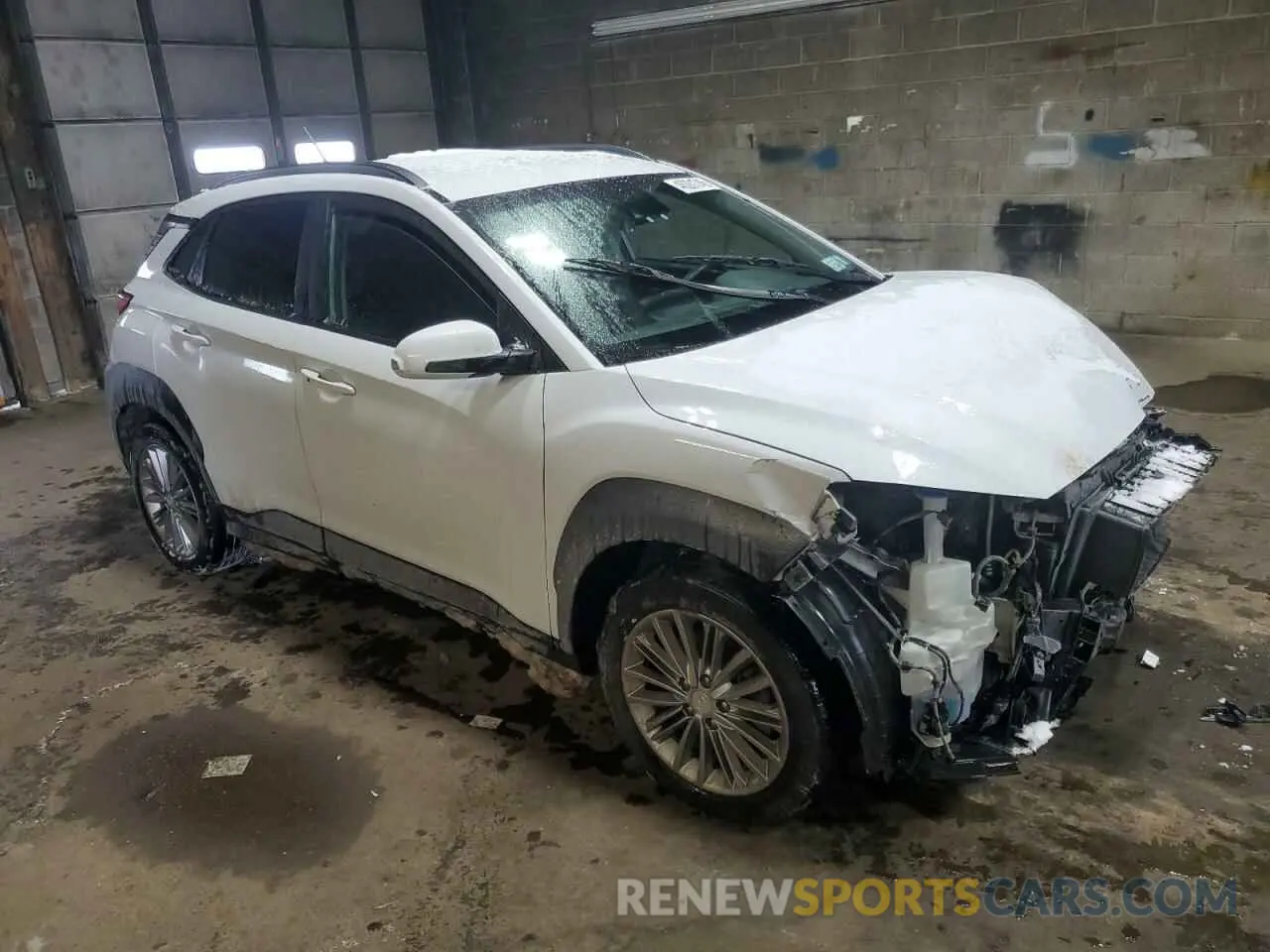 4 fotografías del automóvil dañado KM8K2CAA7LU498377 HYUNDAI KONA 2020