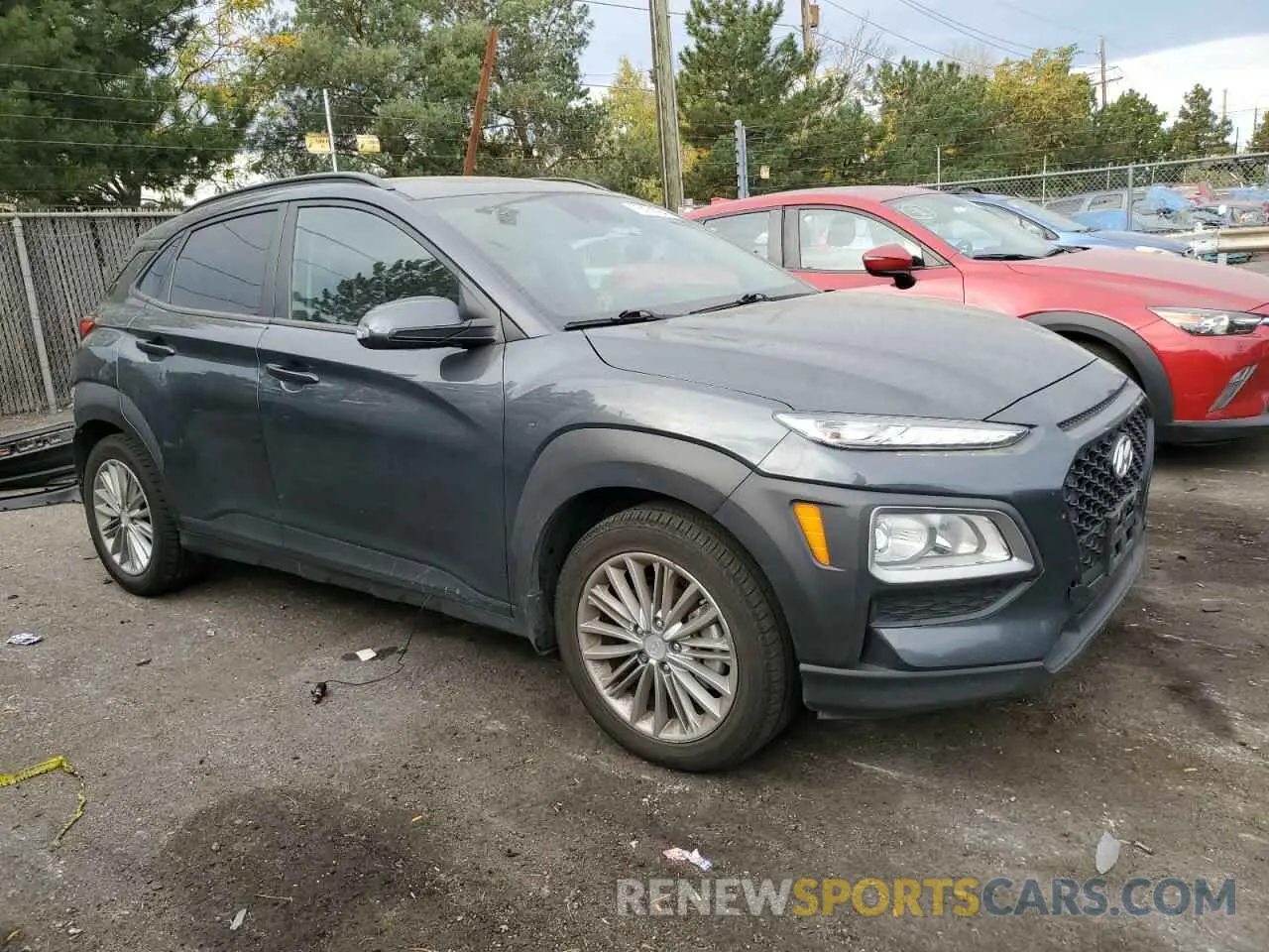 4 fotografías del automóvil dañado KM8K2CAA7LU564829 HYUNDAI KONA 2020