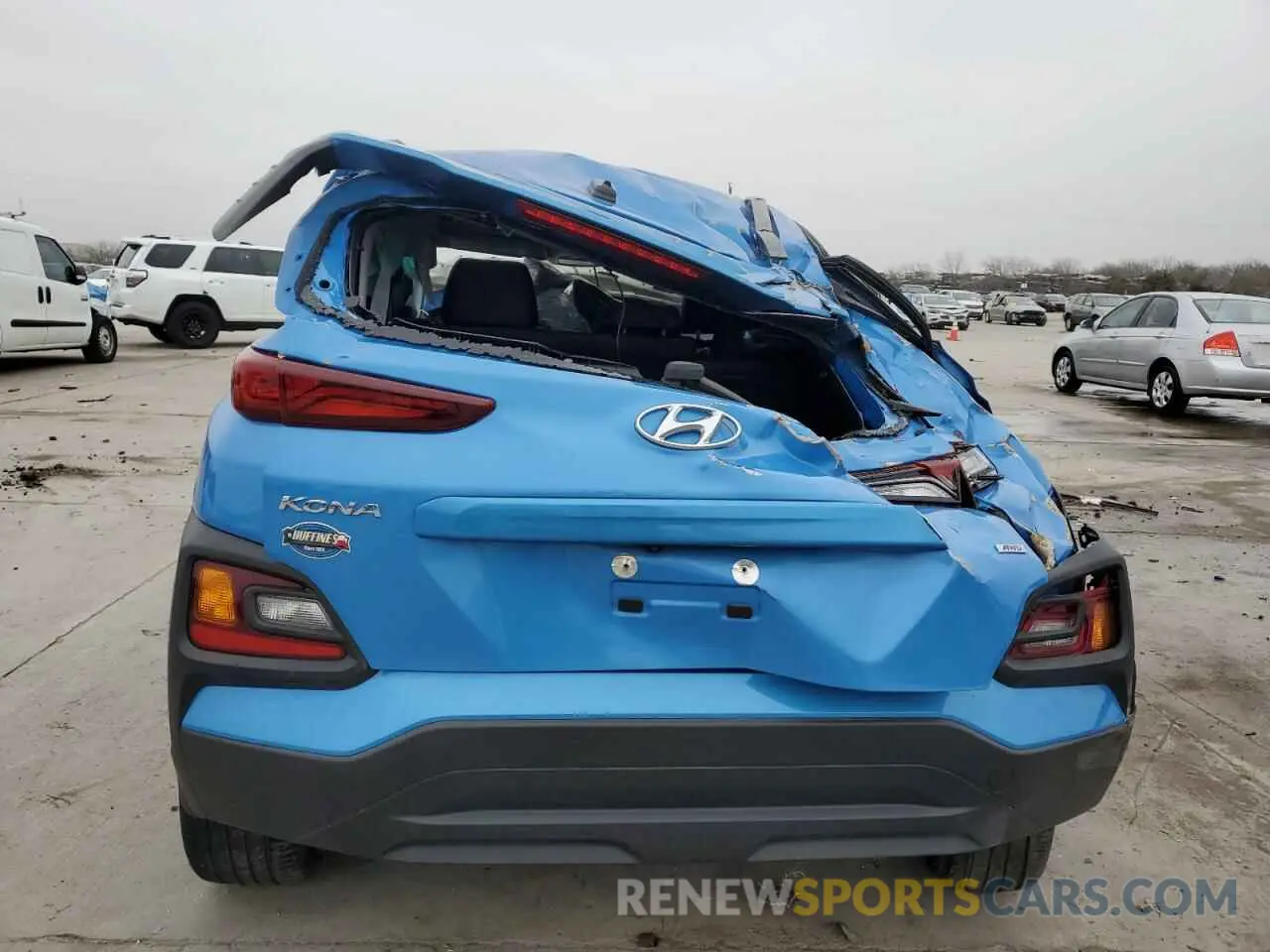 6 fotografías del automóvil dañado KM8K2CAAXLU494470 HYUNDAI KONA 2020