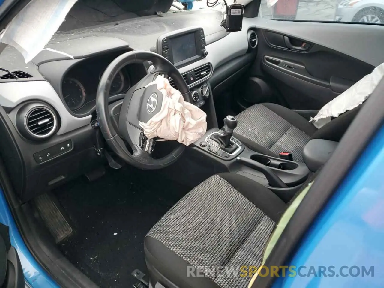 8 fotografías del automóvil dañado KM8K2CAAXLU494470 HYUNDAI KONA 2020