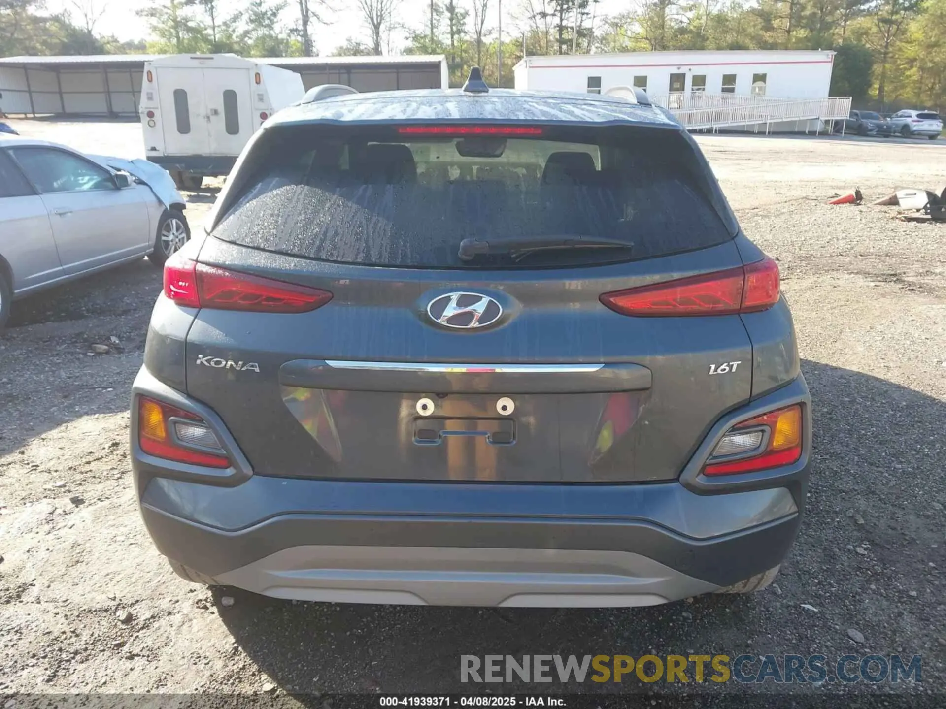 16 fotografías del automóvil dañado KM8K33A53LU564746 HYUNDAI KONA 2020