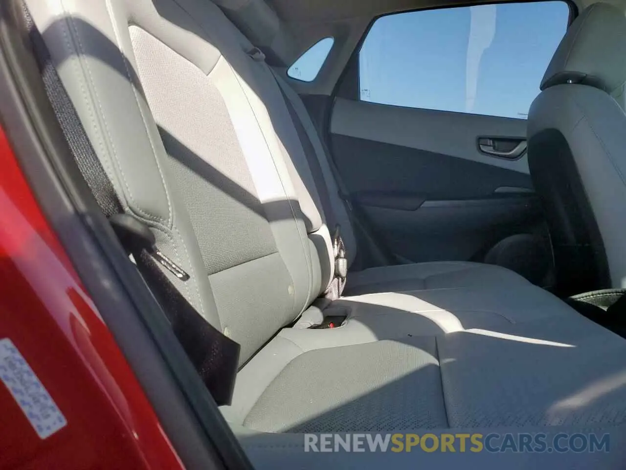 10 fotografías del automóvil dañado KM8K33A54LU487918 HYUNDAI KONA 2020