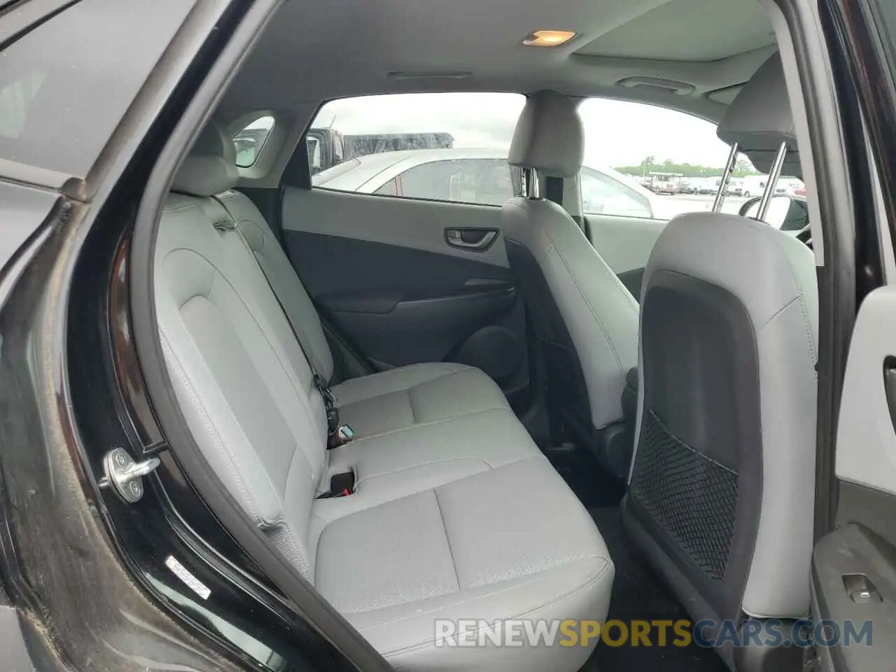 11 fotografías del automóvil dañado KM8K33A58LU447857 HYUNDAI KONA 2020