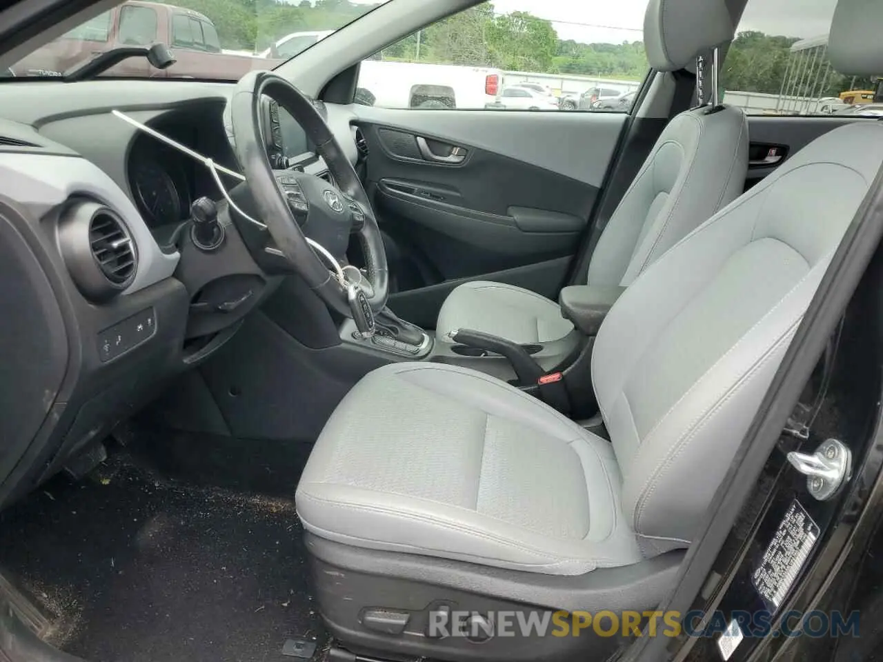 7 fotografías del automóvil dañado KM8K33A58LU447857 HYUNDAI KONA 2020