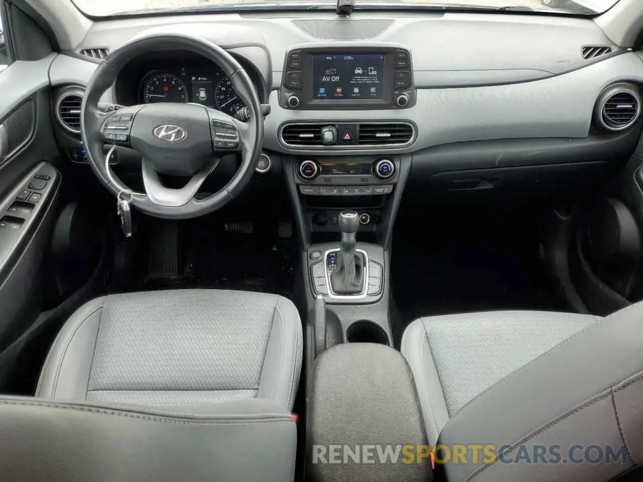 8 fotografías del automóvil dañado KM8K33A58LU447857 HYUNDAI KONA 2020