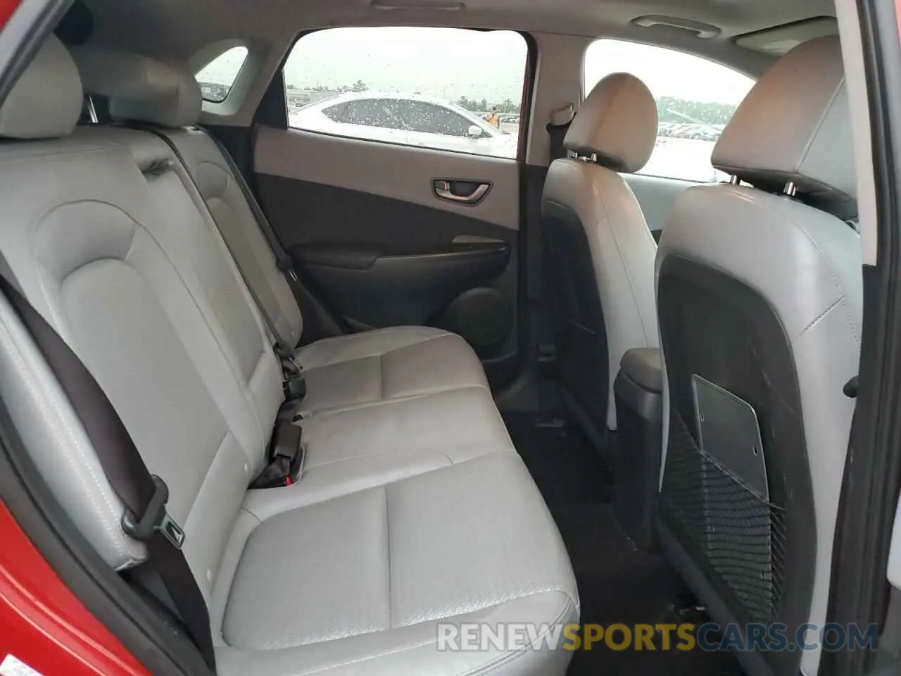 11 fotografías del automóvil dañado KM8K3CA50LU407160 HYUNDAI KONA 2020