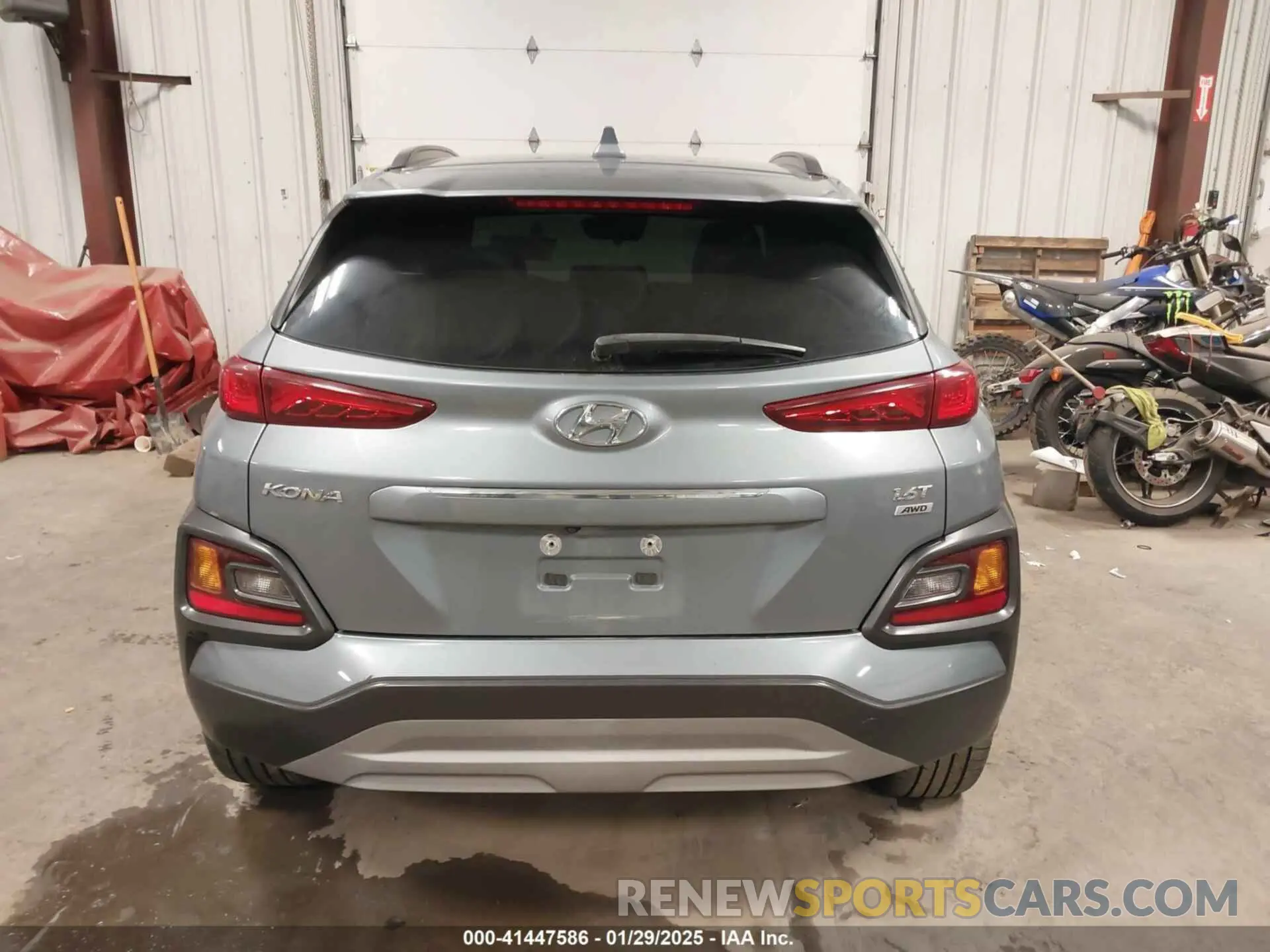 16 fotografías del automóvil dañado KM8K3CA51LU429491 HYUNDAI KONA 2020