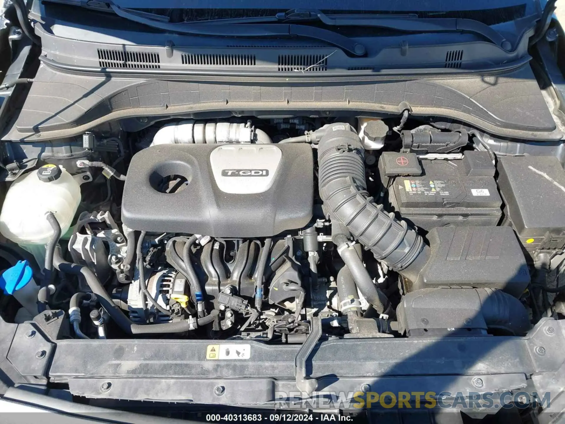 10 fotografías del automóvil dañado KM8K3CA52LU486346 HYUNDAI KONA 2020