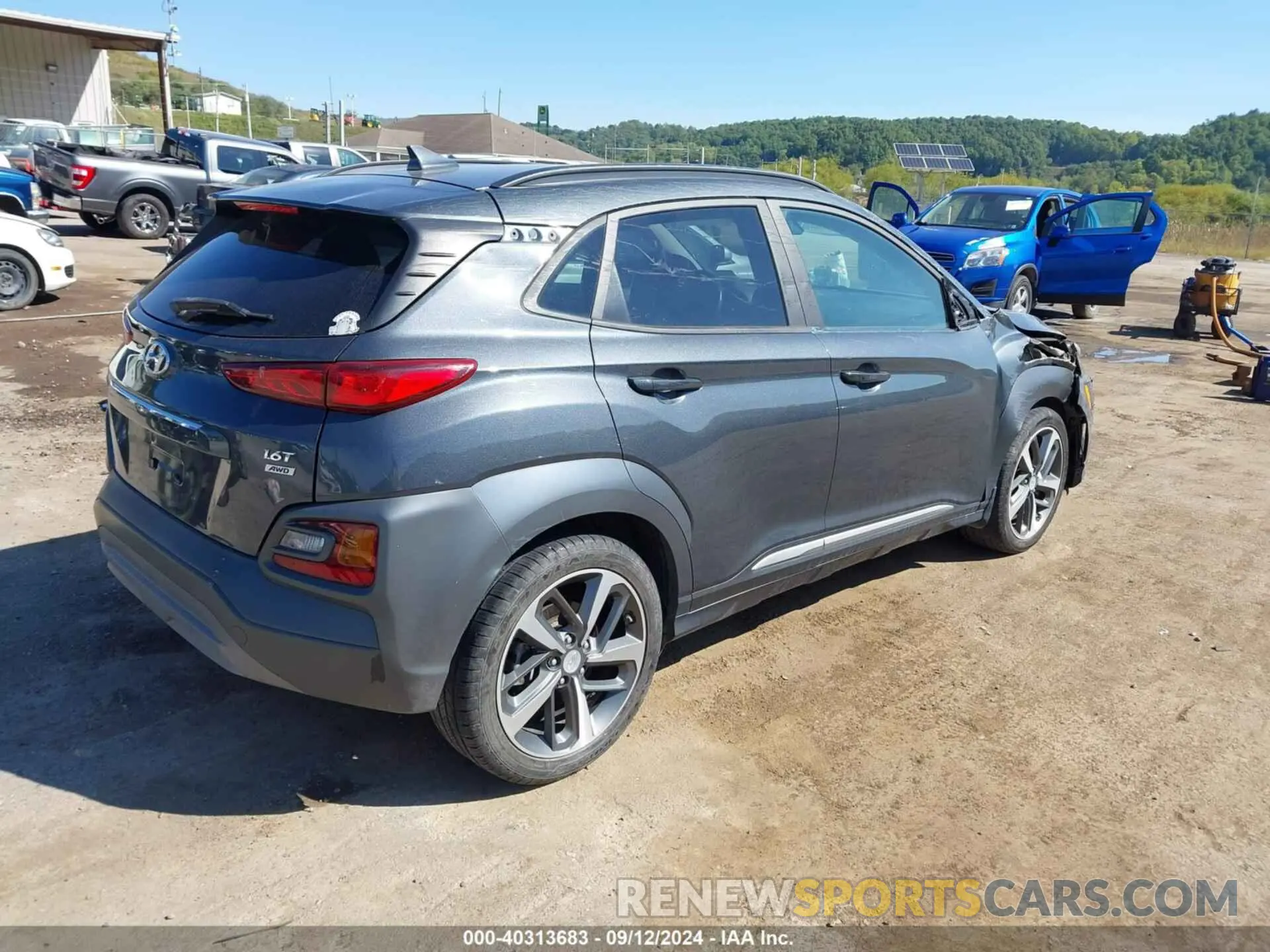 4 fotografías del automóvil dañado KM8K3CA52LU486346 HYUNDAI KONA 2020