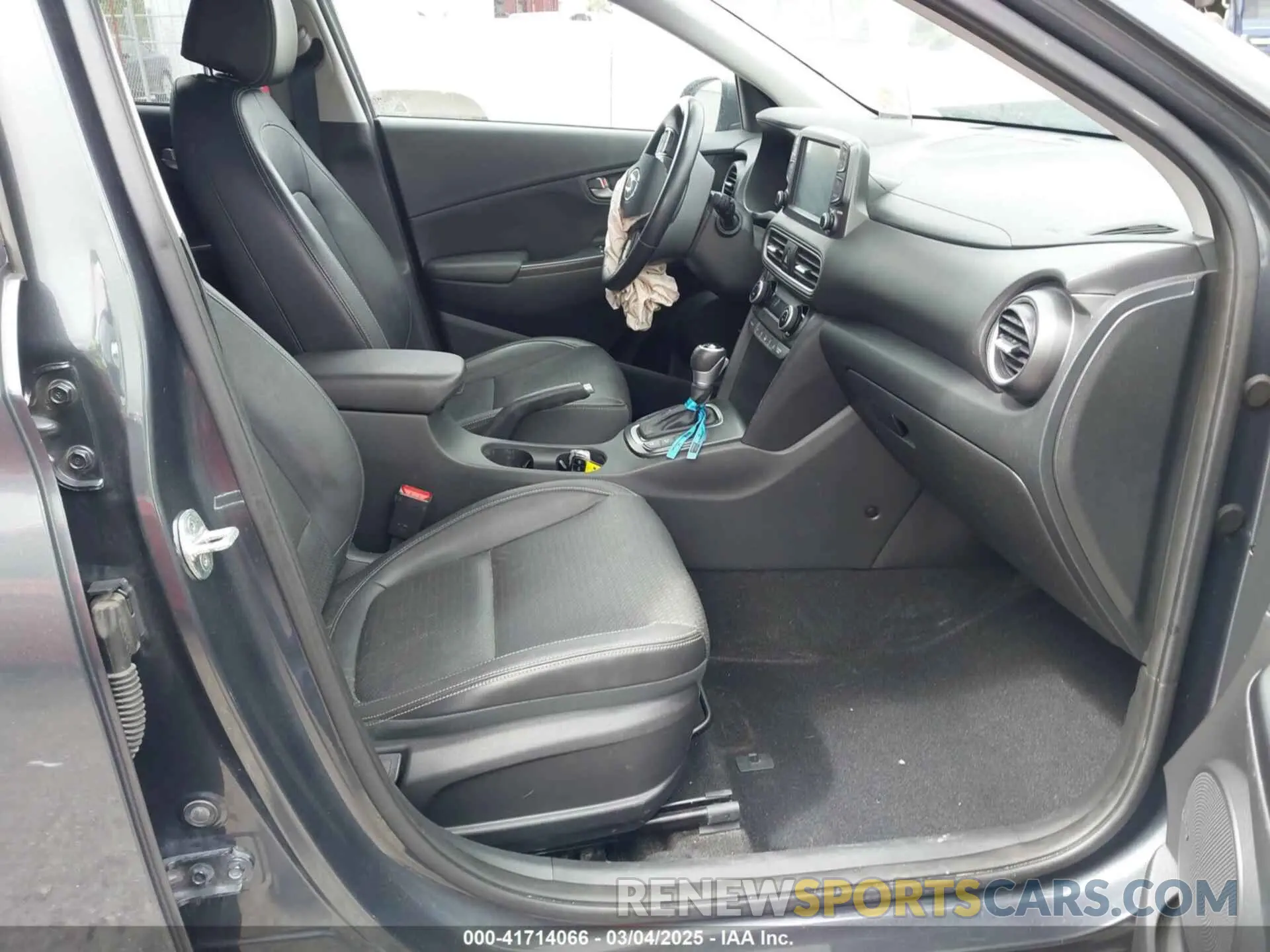 5 fotografías del automóvil dañado KM8K53A55LU549563 HYUNDAI KONA 2020