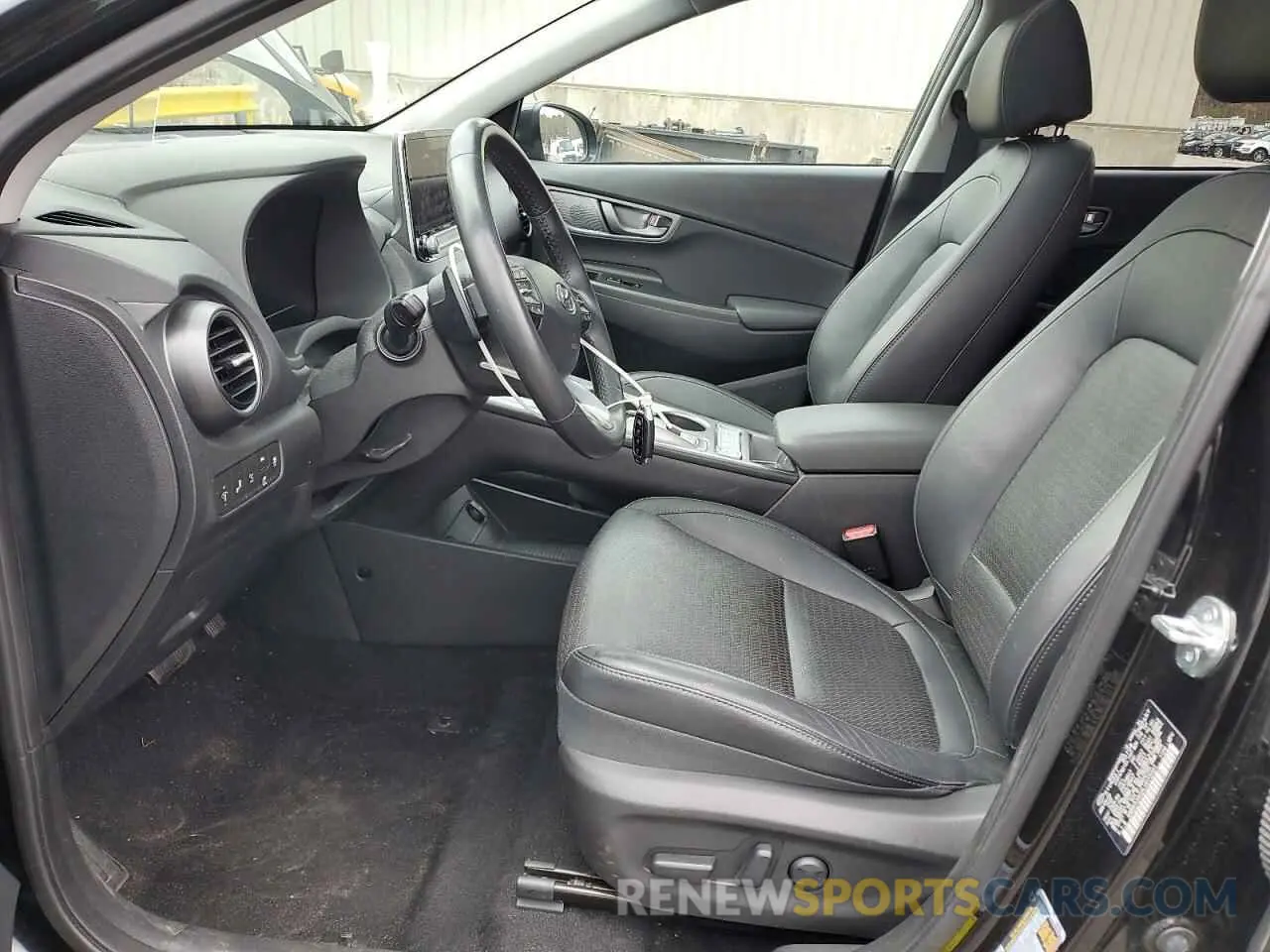 7 fotografías del automóvil dañado KM8K53AG2LU073001 HYUNDAI KONA 2020