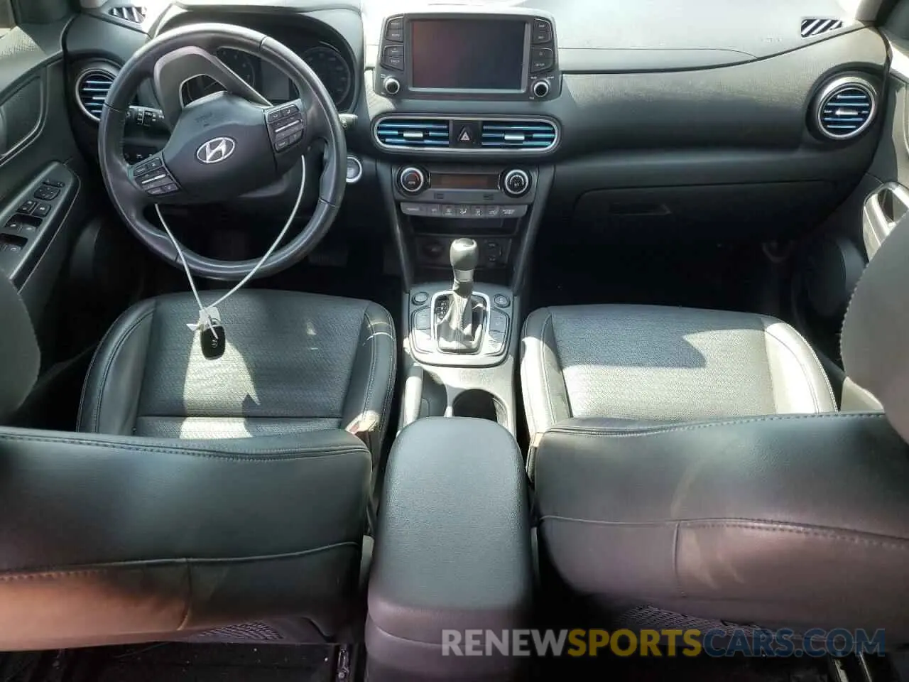 8 fotografías del automóvil dañado KM8K5CA53LU529456 HYUNDAI KONA 2020