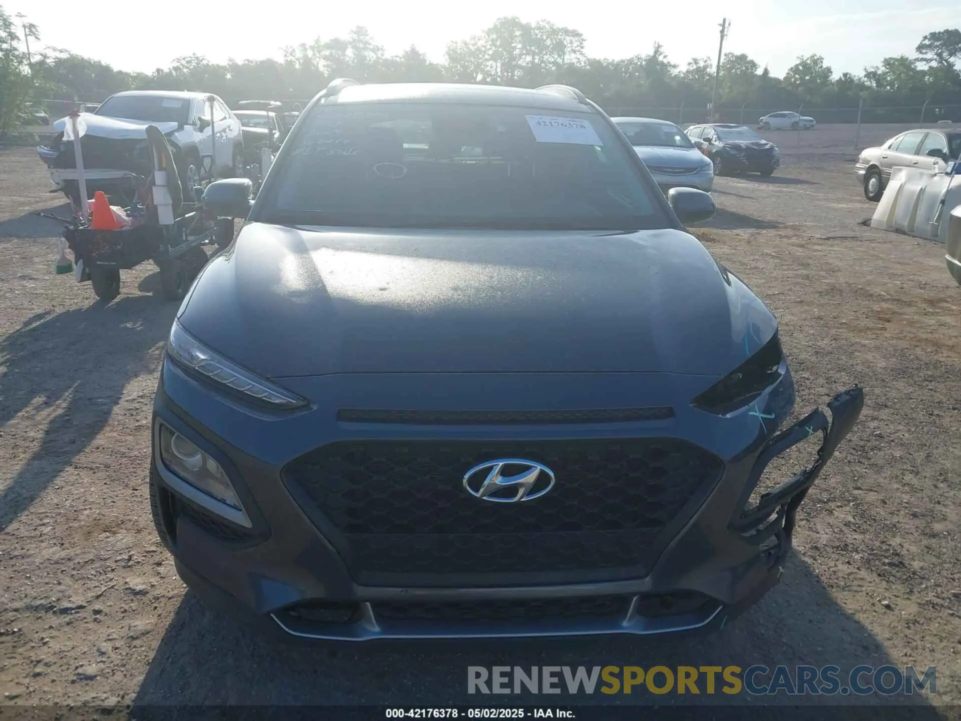 13 fotografías del automóvil dañado KM8K62AA4LU446610 HYUNDAI KONA 2020
