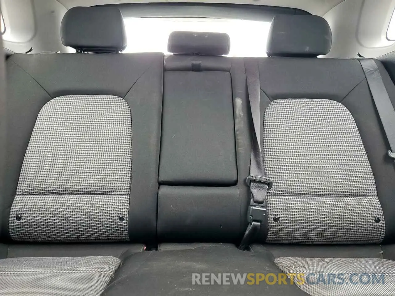 10 fotografías del automóvil dañado KM8K12AA0MU641118 HYUNDAI KONA 2021