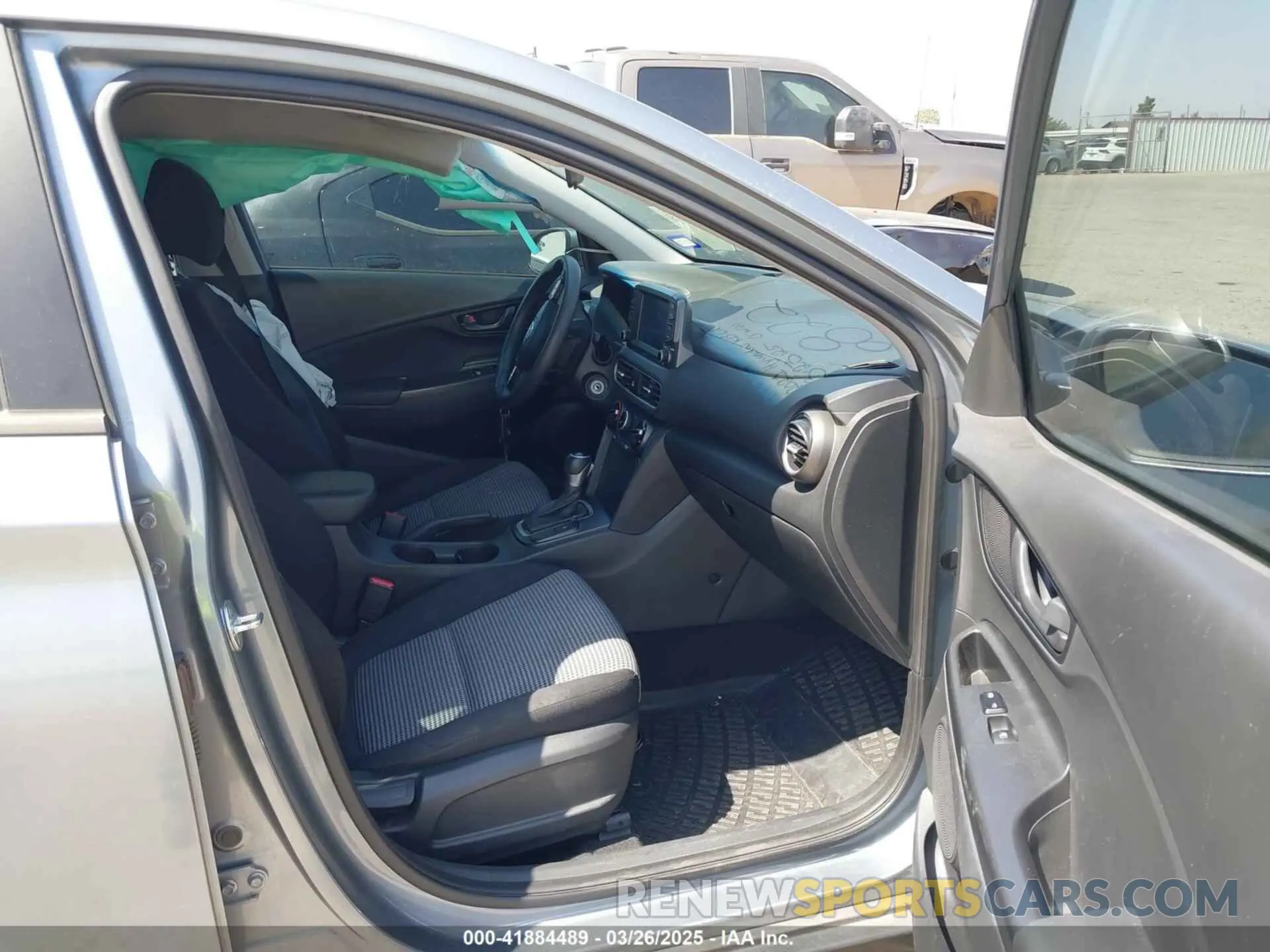 5 fotografías del automóvil dañado KM8K12AA0MU646822 HYUNDAI KONA 2021