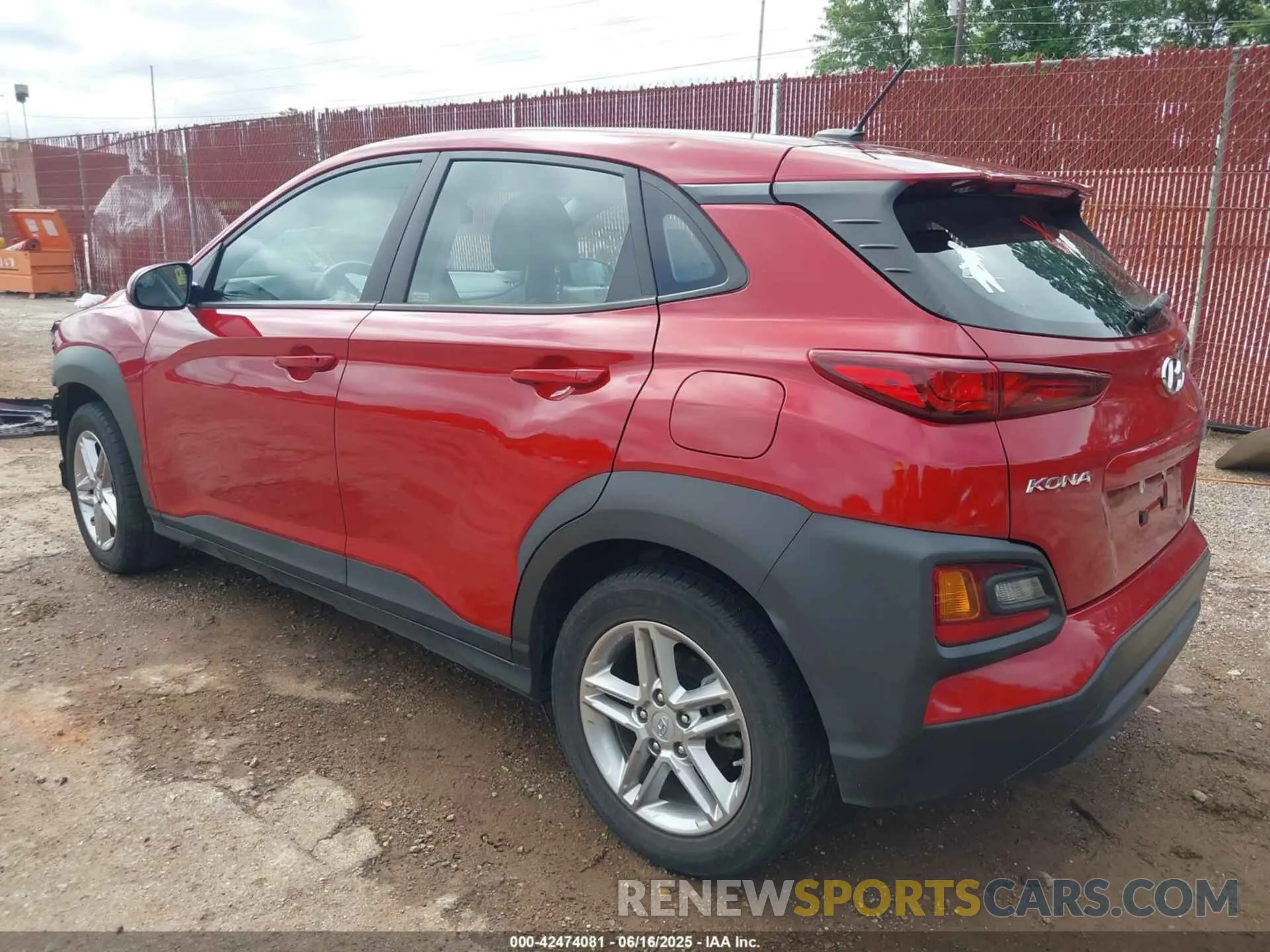 3 fotografías del automóvil dañado KM8K12AA2MU644148 HYUNDAI KONA 2021