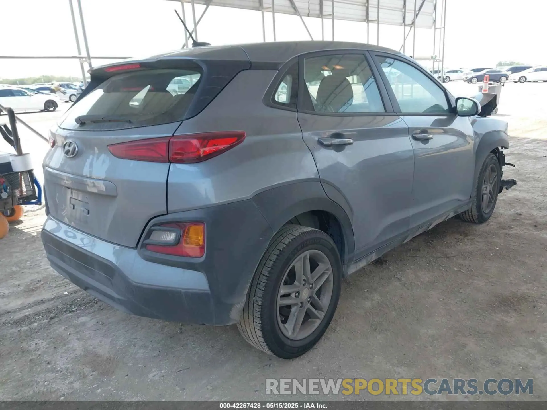 4 fotografías del automóvil dañado KM8K12AA3MU611563 HYUNDAI KONA 2021