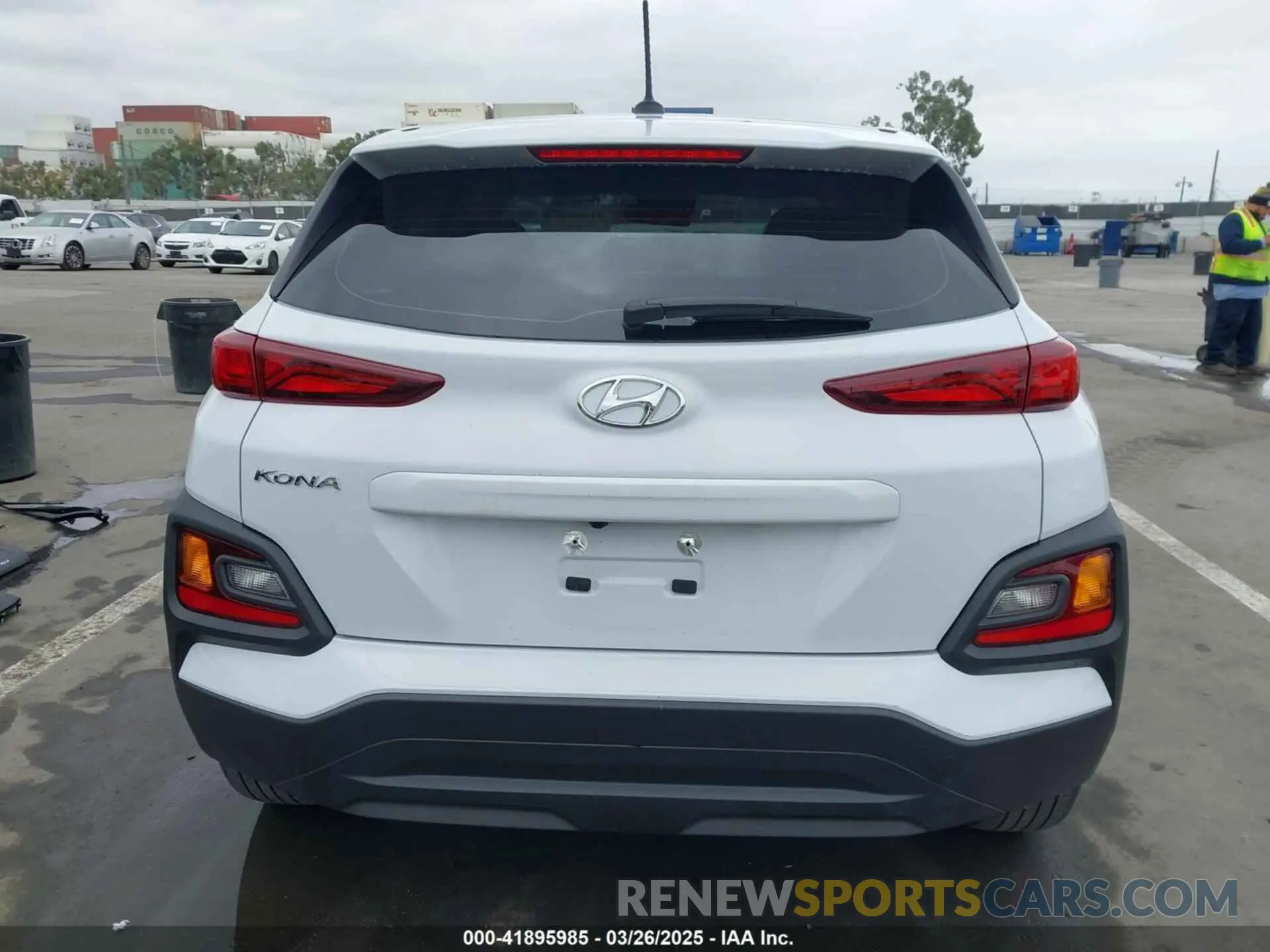 17 fotografías del automóvil dañado KM8K12AA3MU692533 HYUNDAI KONA 2021
