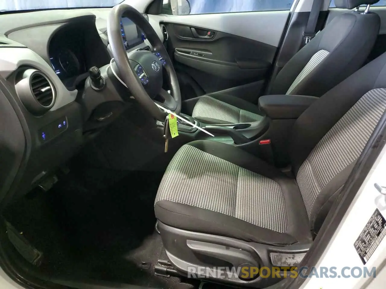 7 fotografías del automóvil dañado KM8K12AA9MU613138 HYUNDAI KONA 2021