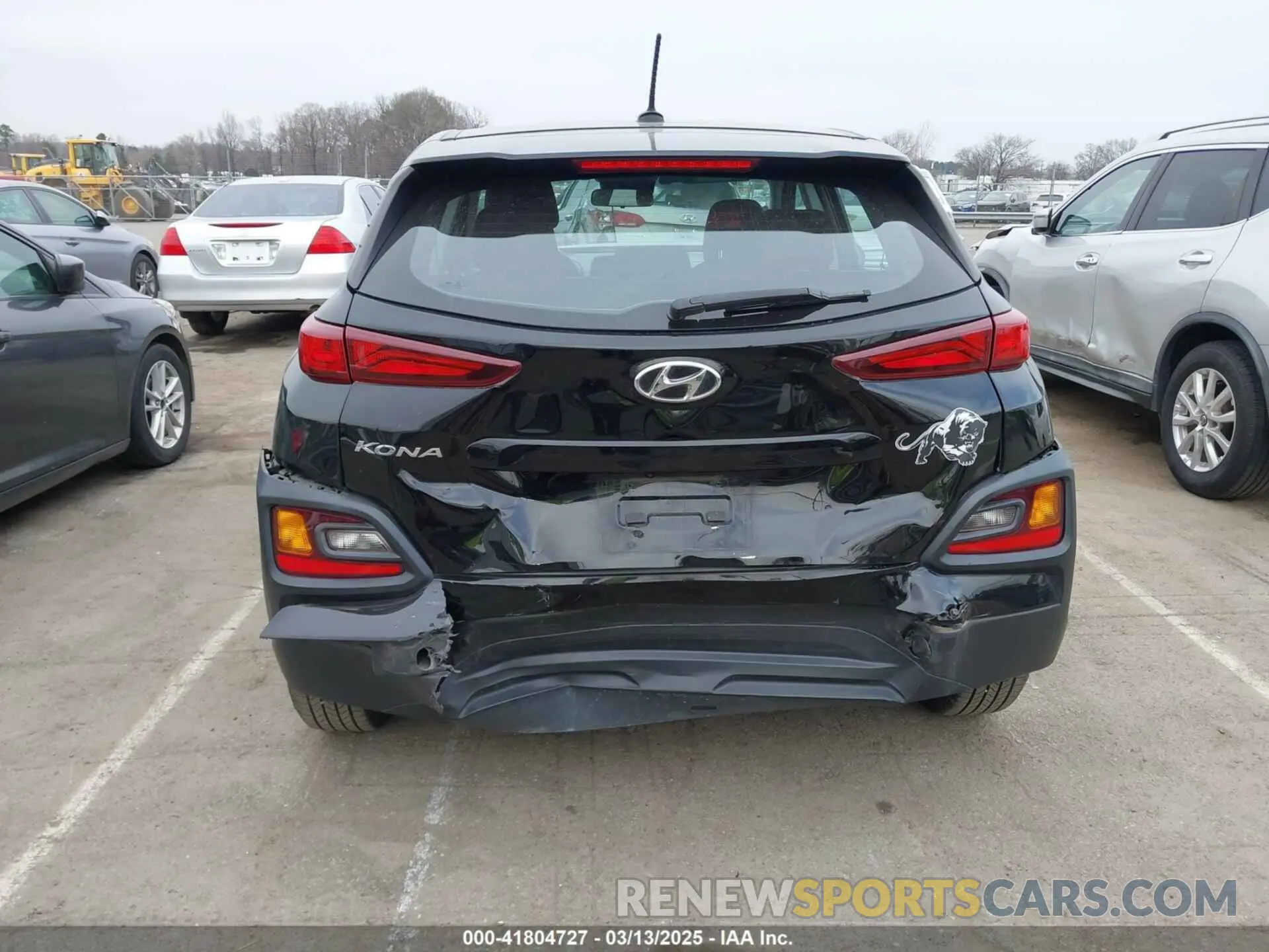 17 fotografías del automóvil dañado KM8K12AAXMU660260 HYUNDAI KONA 2021