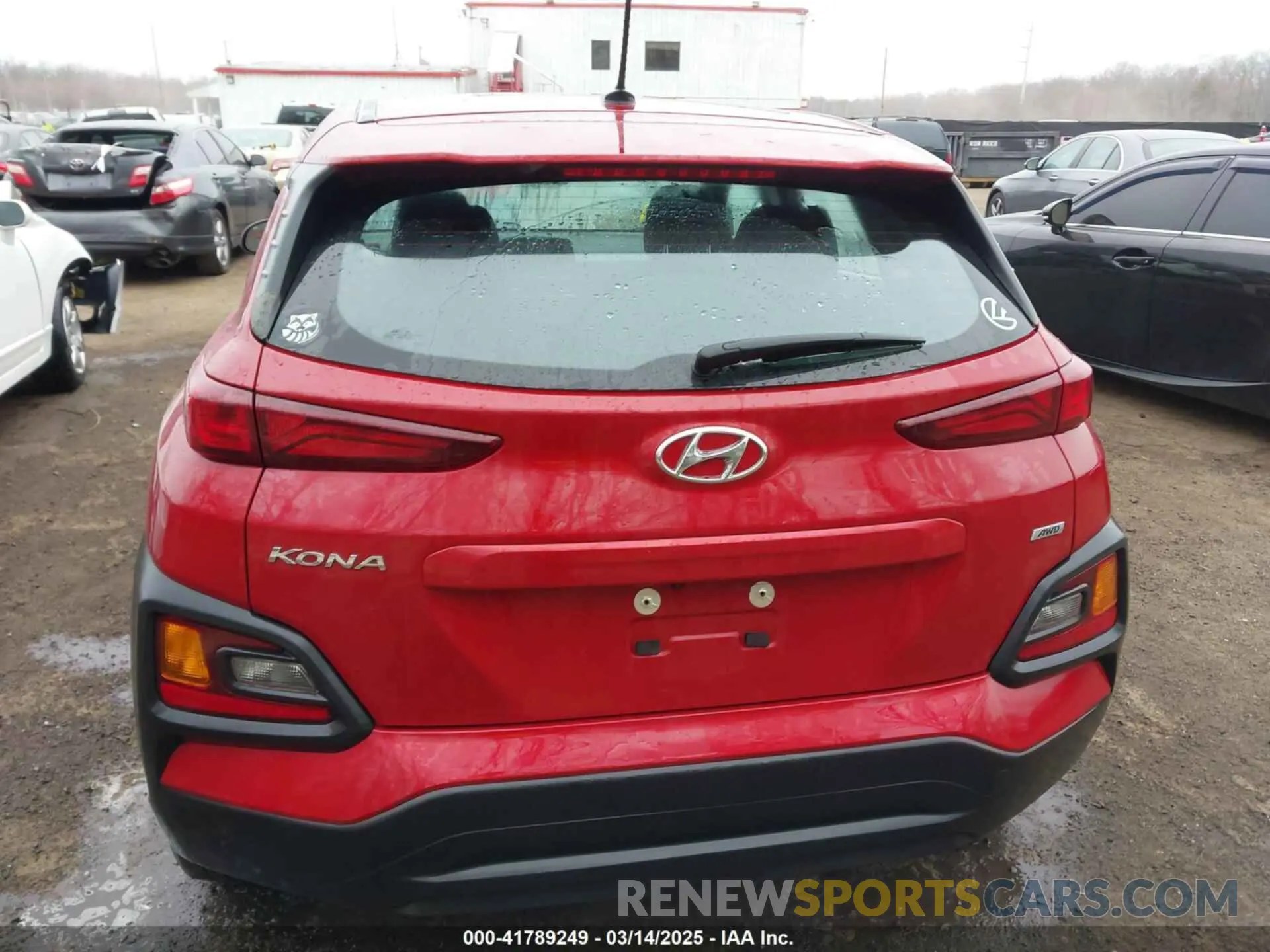 16 fotografías del automóvil dañado KM8K1CAA0MU736896 HYUNDAI KONA 2021