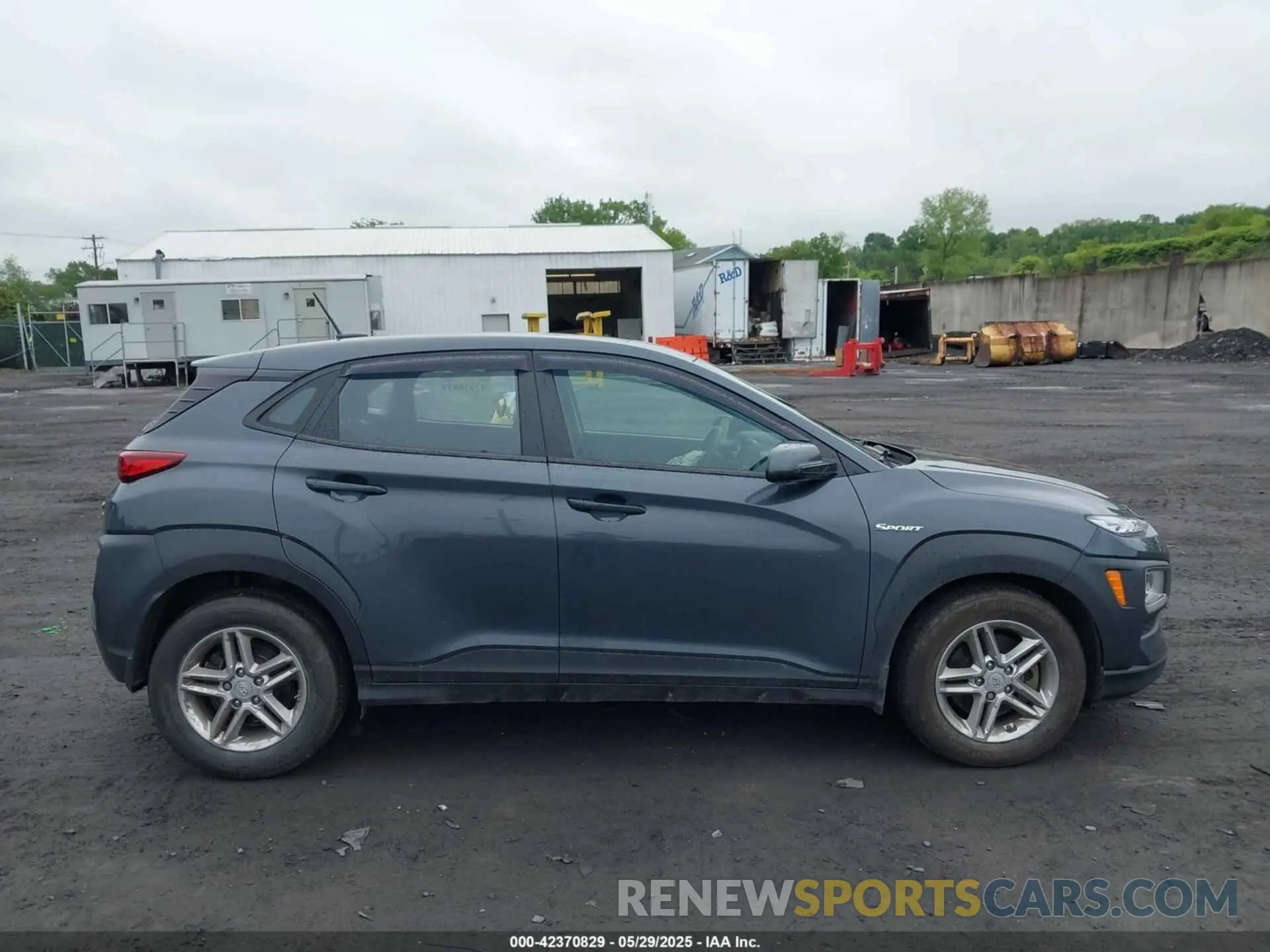13 fotografías del automóvil dañado KM8K1CAA1MU648231 HYUNDAI KONA 2021