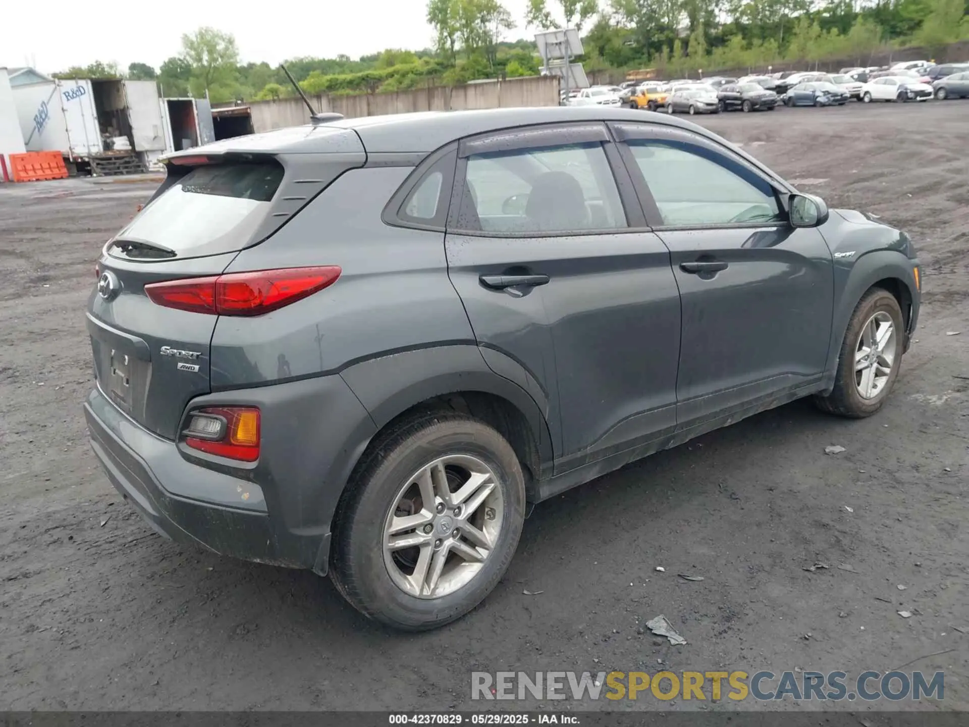4 fotografías del automóvil dañado KM8K1CAA1MU648231 HYUNDAI KONA 2021