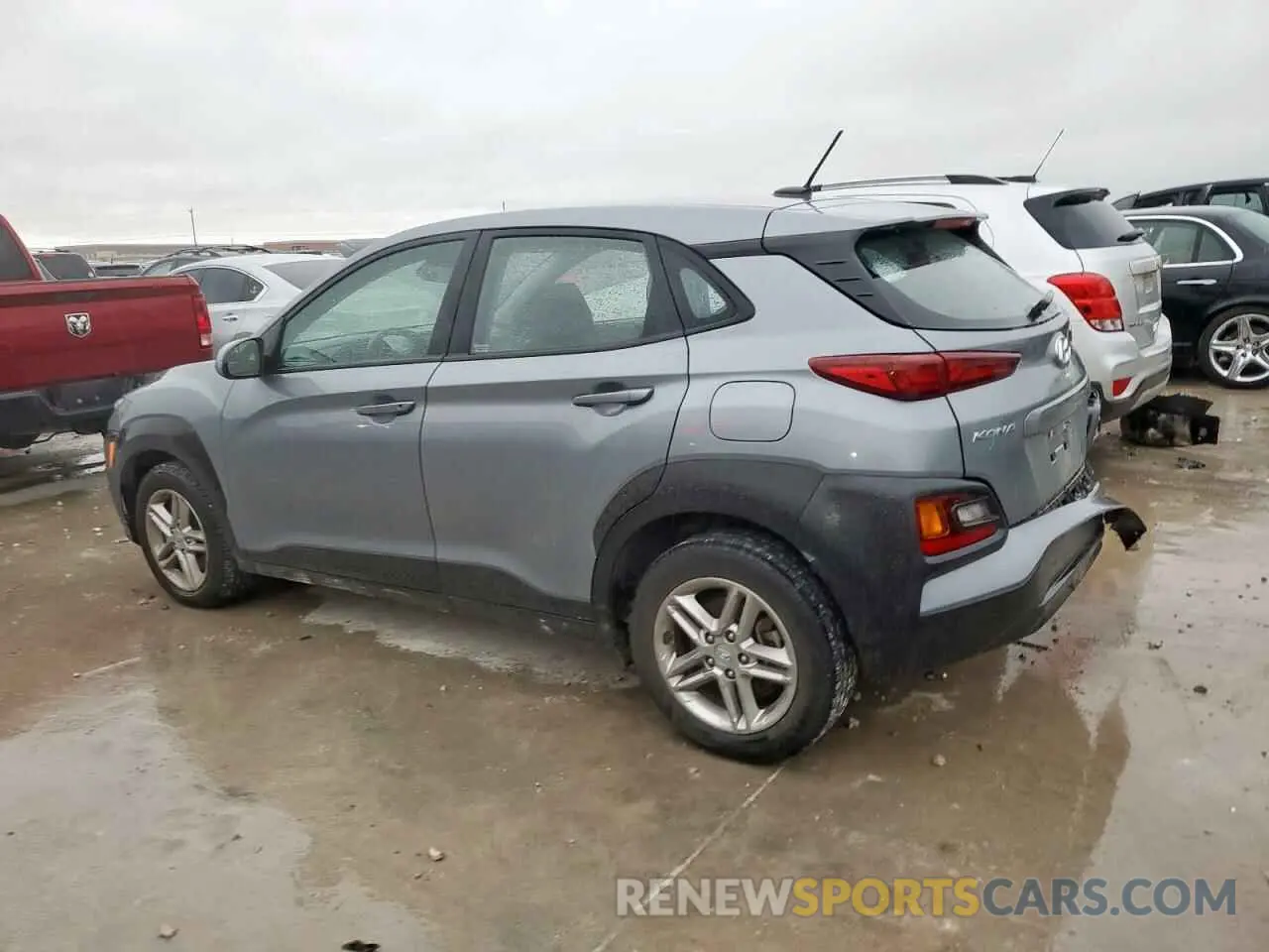 2 fotografías del automóvil dañado KM8K1CAA1MU691161 HYUNDAI KONA 2021