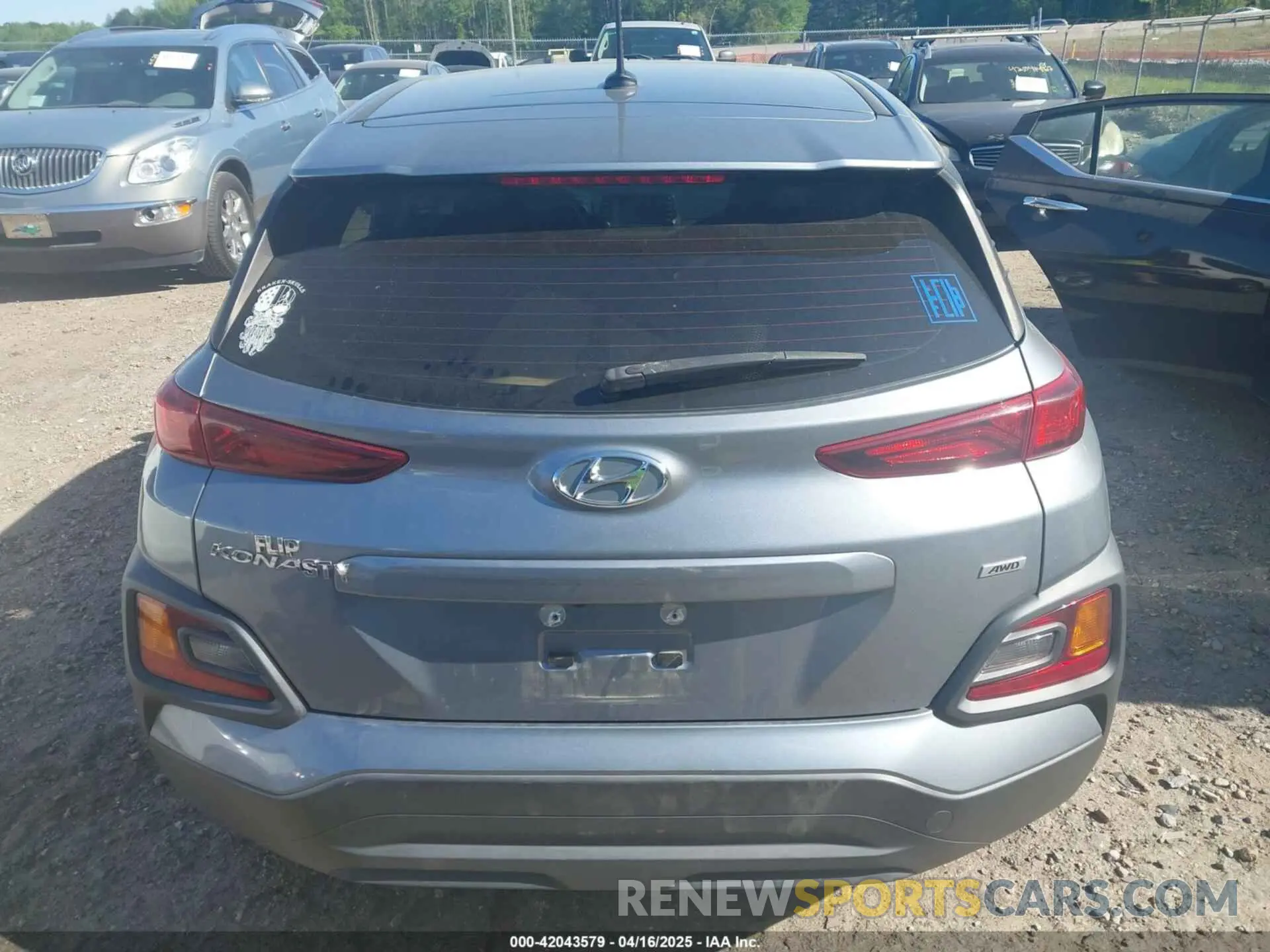 16 fotografías del automóvil dañado KM8K1CAA3MU674975 HYUNDAI KONA 2021