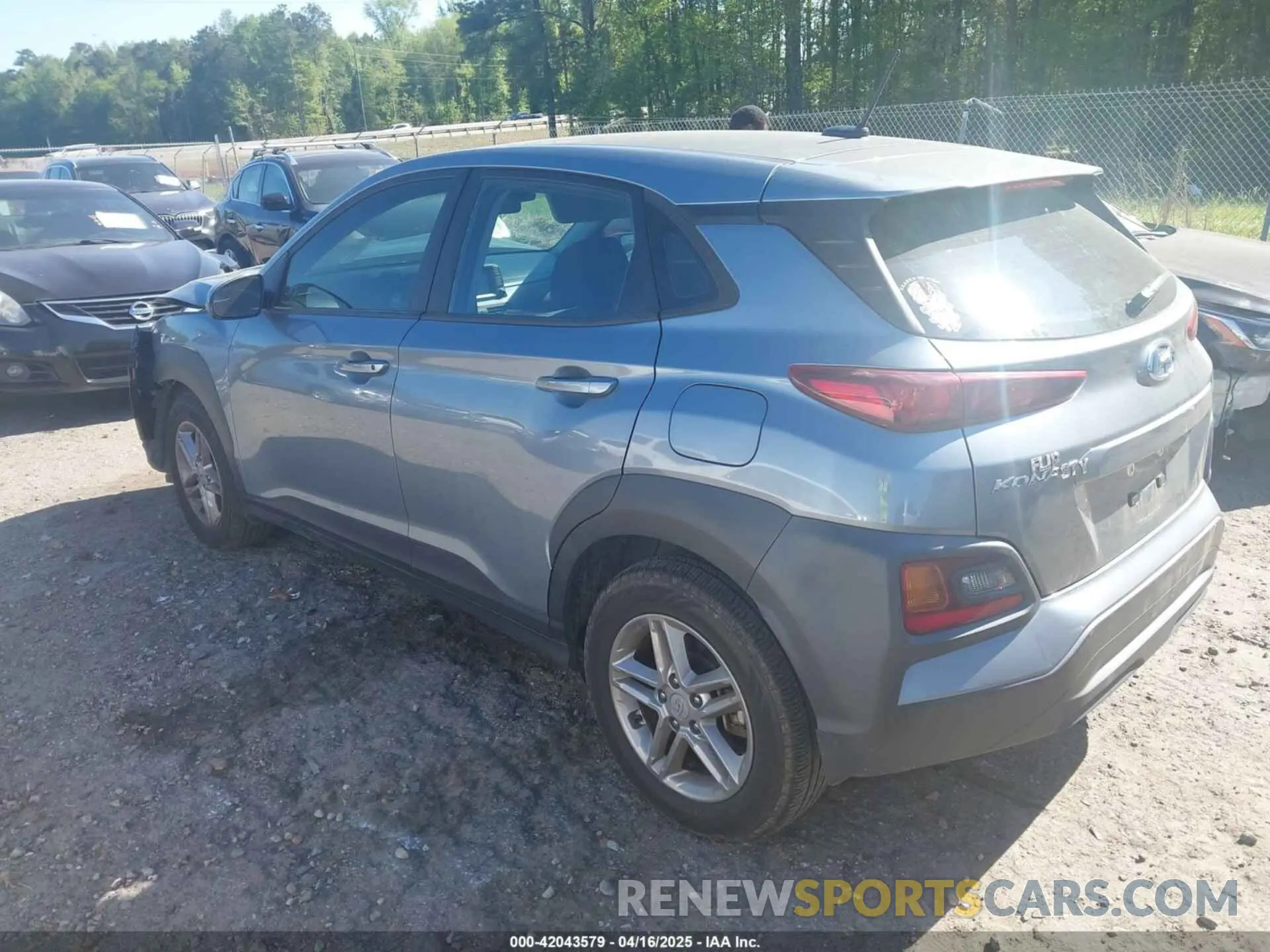 3 fotografías del automóvil dañado KM8K1CAA3MU674975 HYUNDAI KONA 2021