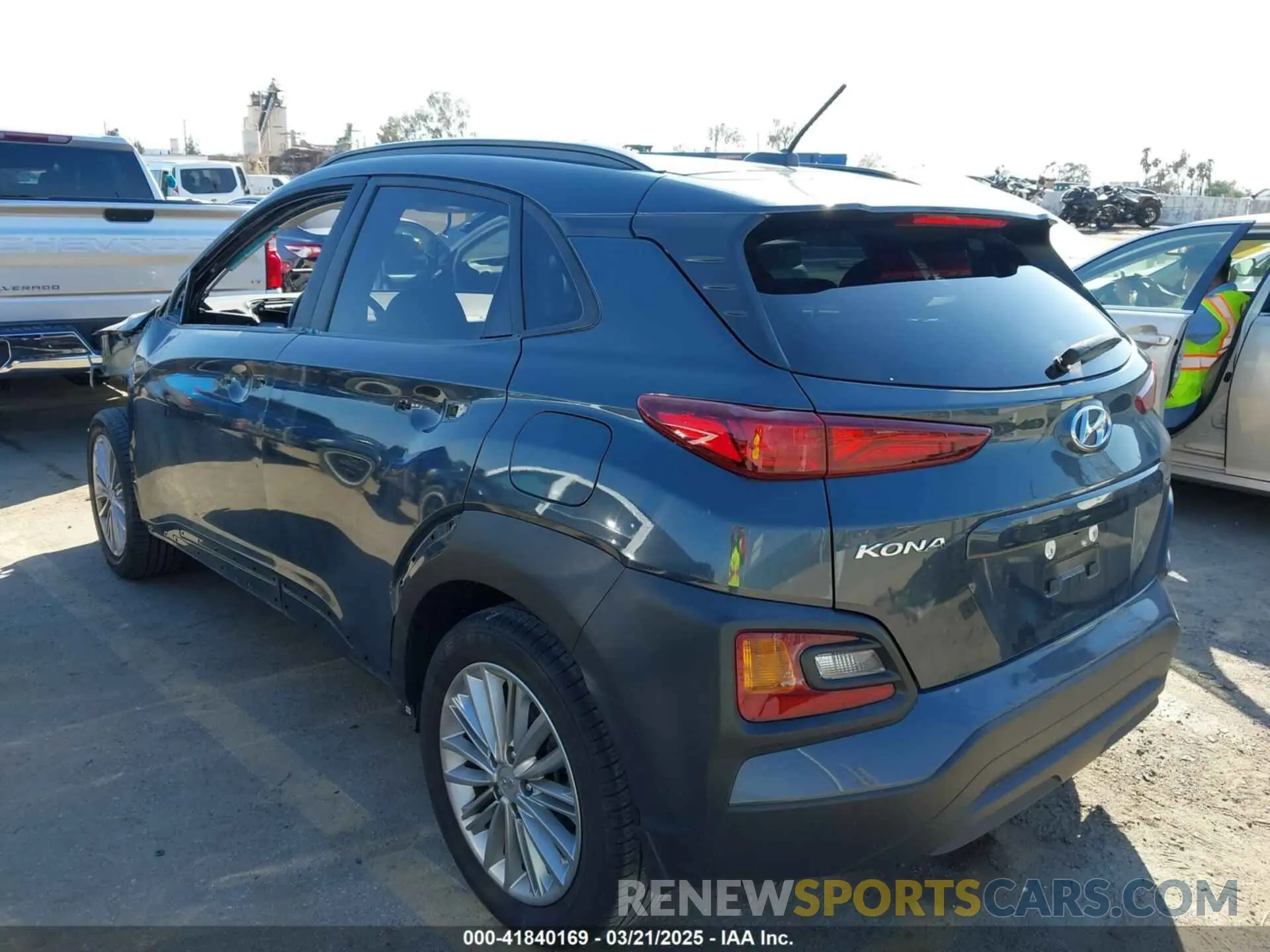 3 fotografías del automóvil dañado KM8K22AA3MU670951 HYUNDAI KONA 2021